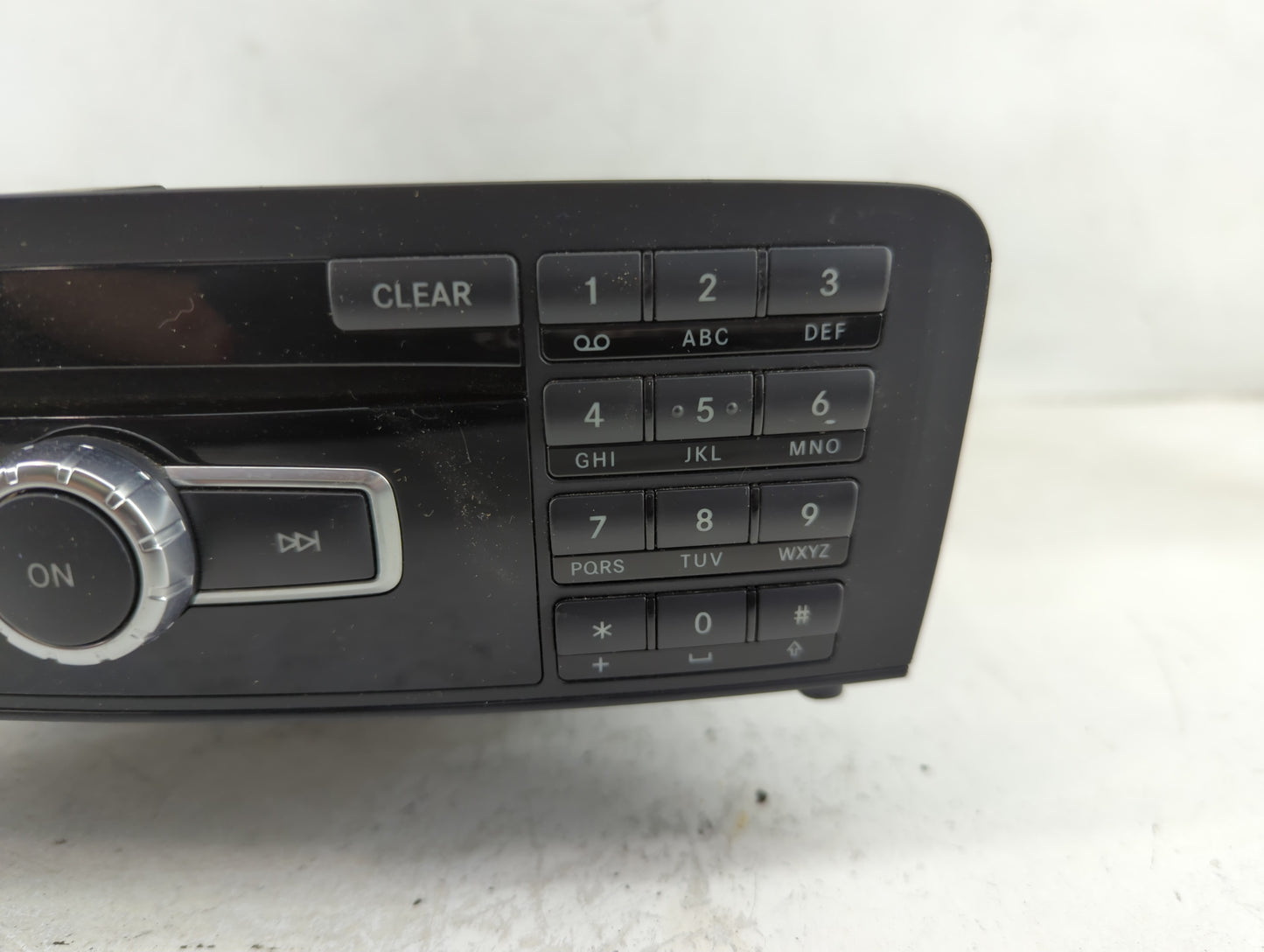 2014 Mercedes-Benz Cla250 Radio AM FM Cd Player Receiver Replacement P/N:2469000612 Fits OEM Used Auto Parts - Oemusedautopa