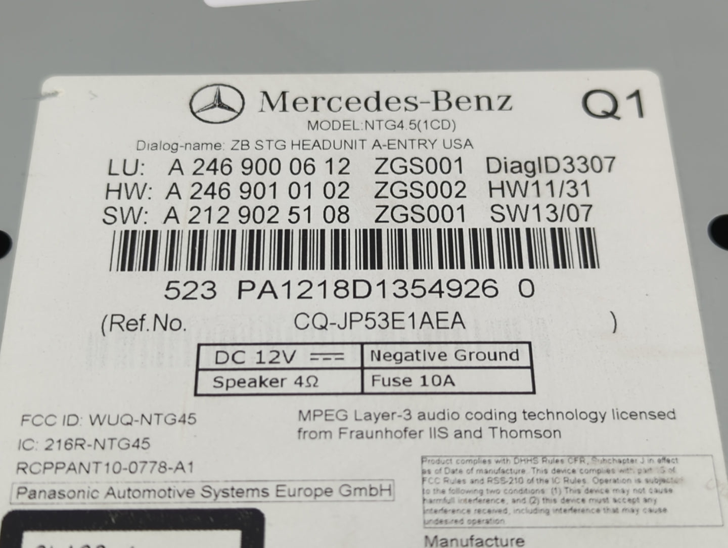2014 Mercedes-Benz Cla250 Radio AM FM Cd Player Receiver Replacement P/N:2469000612 Fits OEM Used Auto Parts - Oemusedautopa