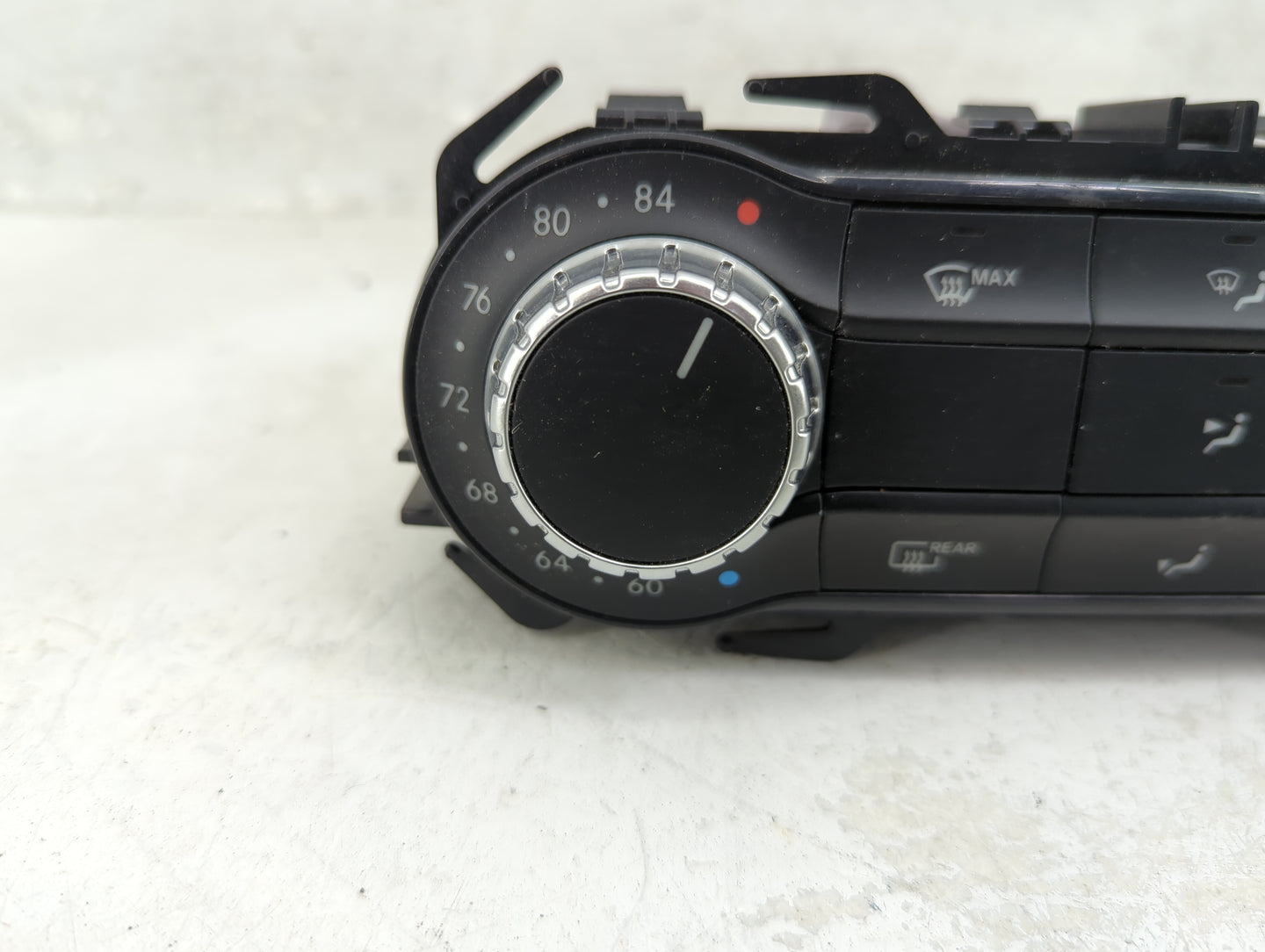 2014 Mercedes-Benz Cla250 Climate Control Module Temperature AC/Heater Replacement P/N:A2469010605 Fits OEM Used Auto Parts 