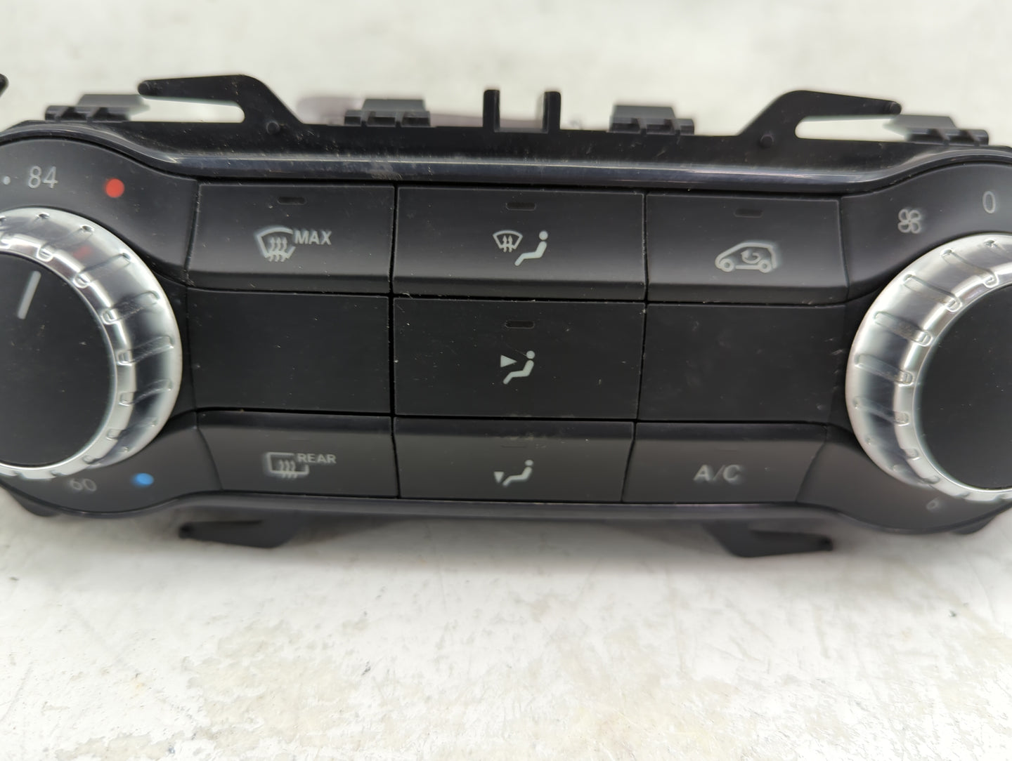 2014 Mercedes-Benz Cla250 Climate Control Module Temperature AC/Heater Replacement P/N:A2469010605 Fits OEM Used Auto Parts 