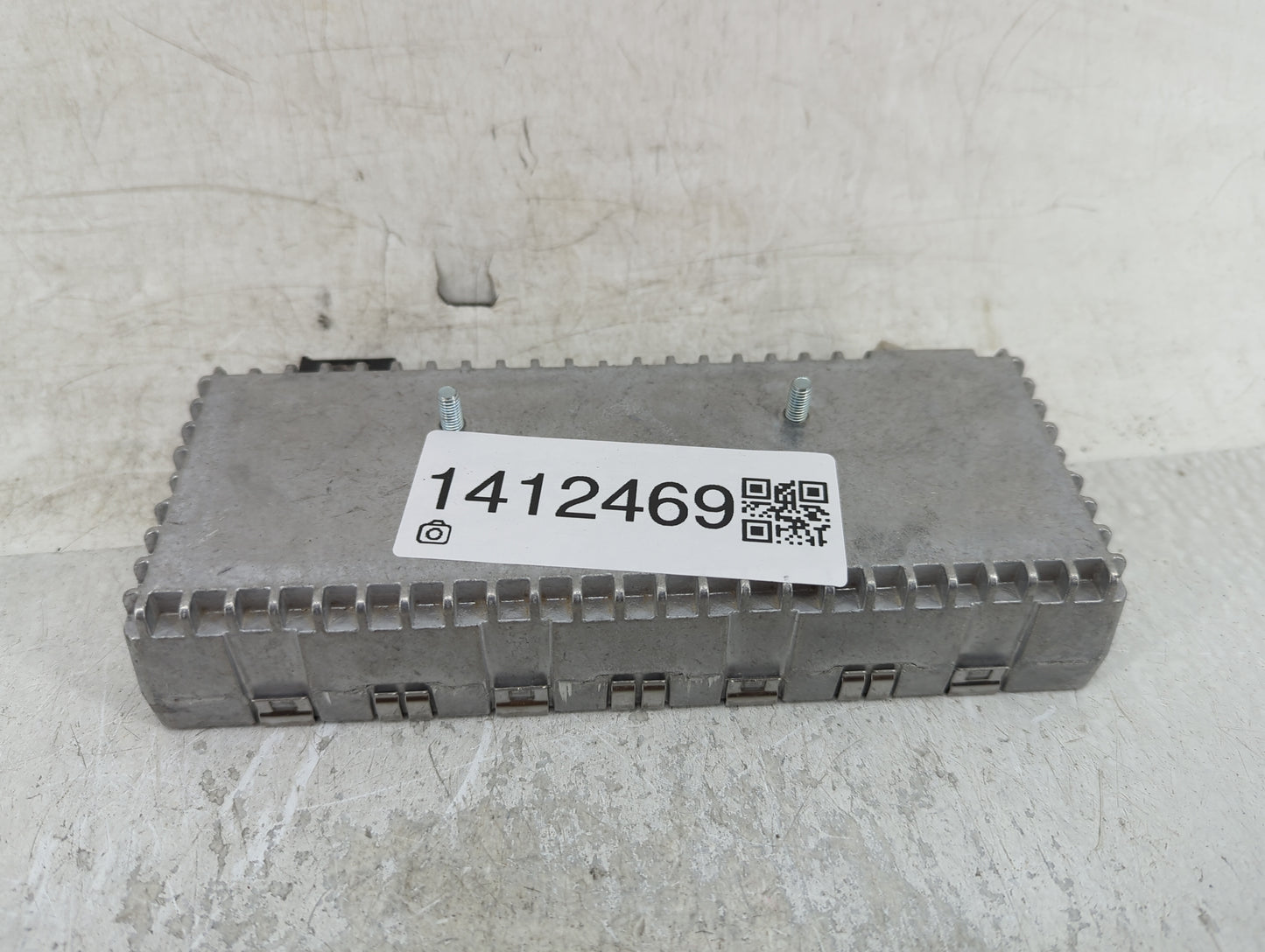 2014-2016 Mercedes-Benz Cla250 Radio AM FM Cd Player Receiver Replacement P/N:2128705889 Fits Fits 2013 2014 2015 2016 2017 