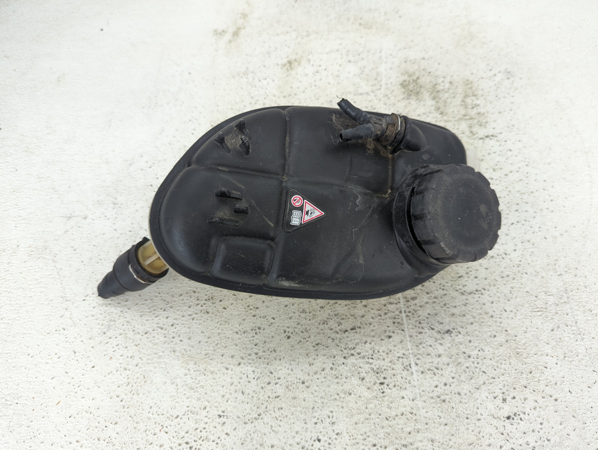 2014 Cla250 Radiator Coolant Overflow Expansion Tank Bottle - Oemusedautoparts1.com