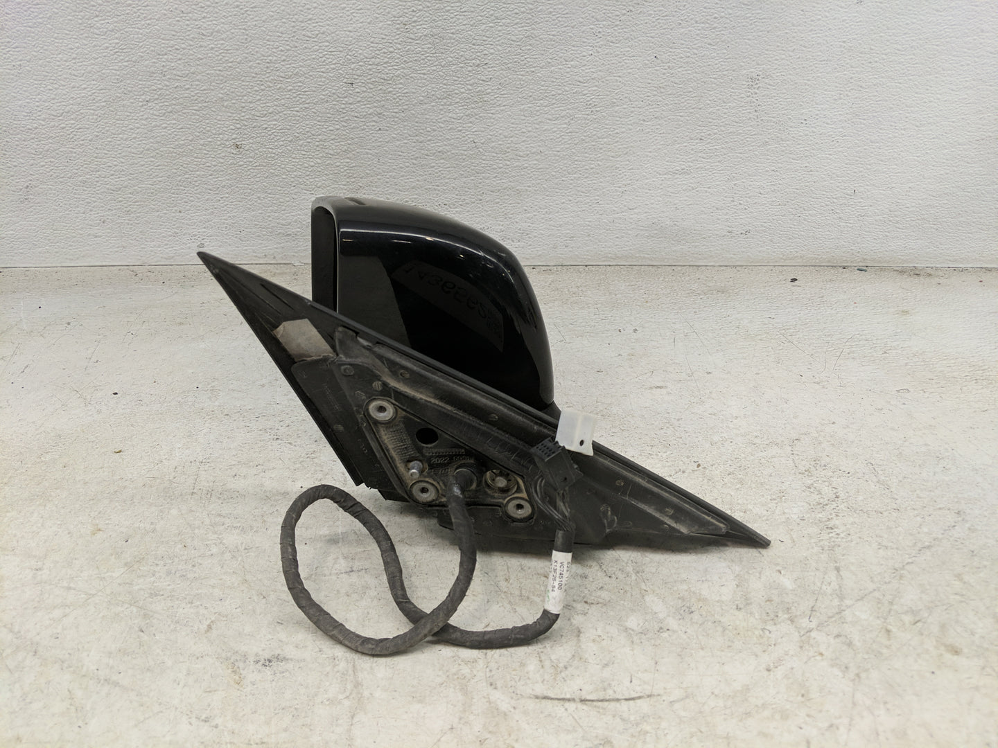 2014-2016 Mercedes-Benz Cla250 Driver Side View Mirror - Left Door Mirror OEM Used - Oemusedautoparts1.com