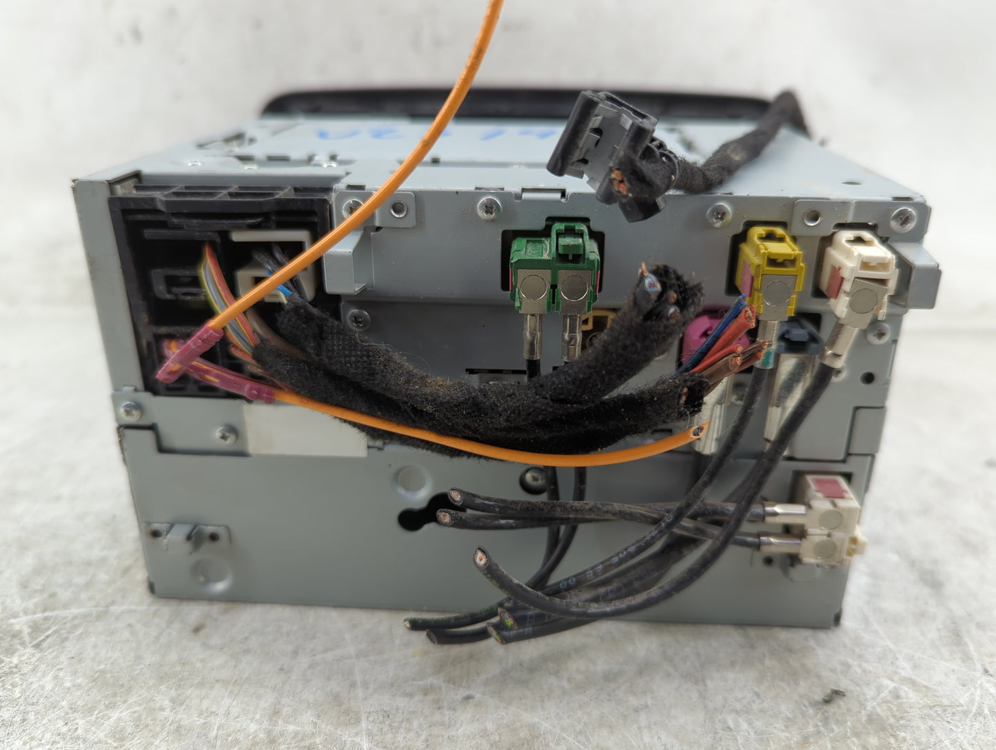 2014 Mercedes-Benz Cla250 Radio AM FM Cd Player Receiver Replacement P/N:A2469005912 A2469014604, A2129029008, NR-207 Fits O