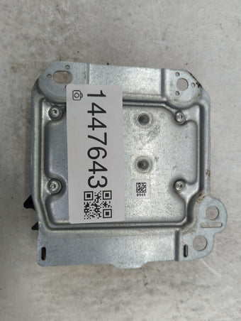 compare product 2014 Mercedes-benz Cla250 Safety Restraint Srs Airbag Control Module