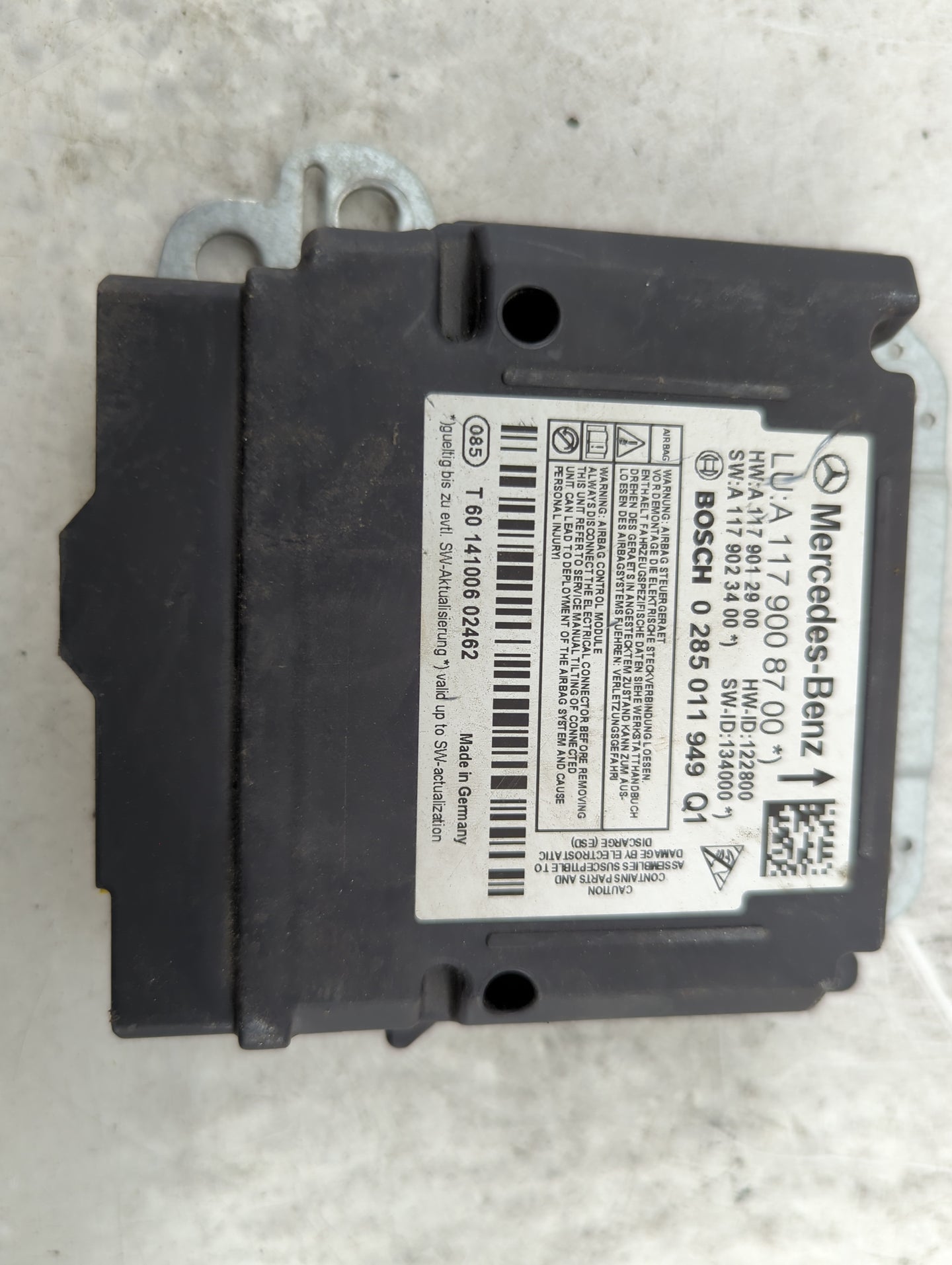 2014 Mercedes-benz Cla250 Safety Restraint Srs Airbag Control Module - Oemusedautoparts1.com