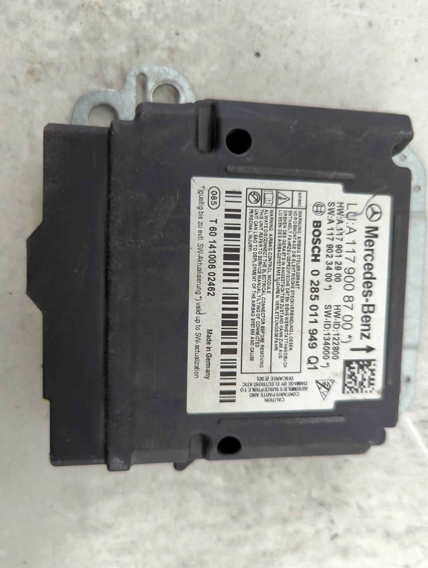 2014 Mercedes-benz Cla250 Safety Restraint Srs Airbag Control Module - Oemusedautoparts1.com