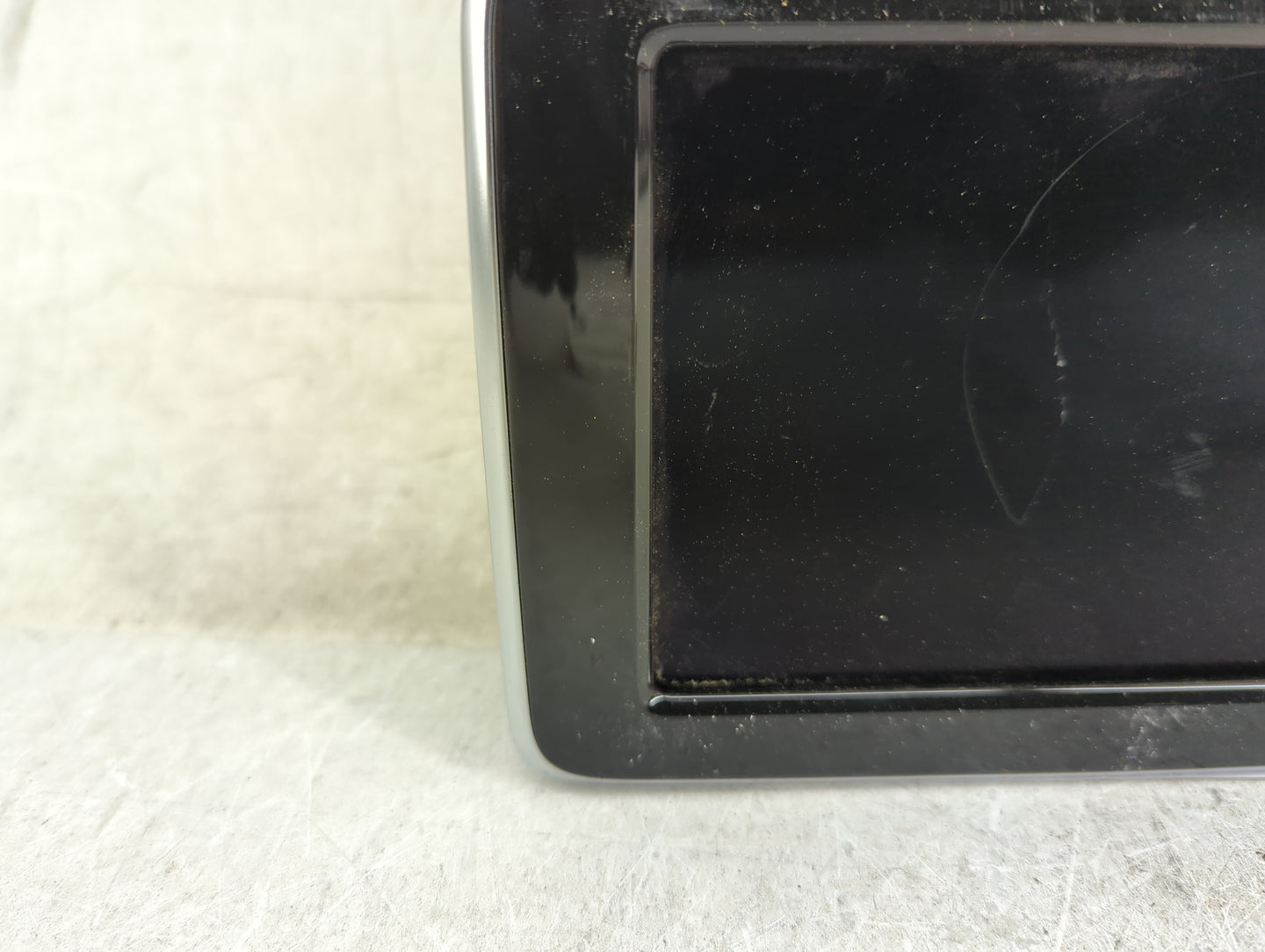 2014-2014 Mercedes-benz Cla250 Information Display Screen - Oemusedautoparts1.com