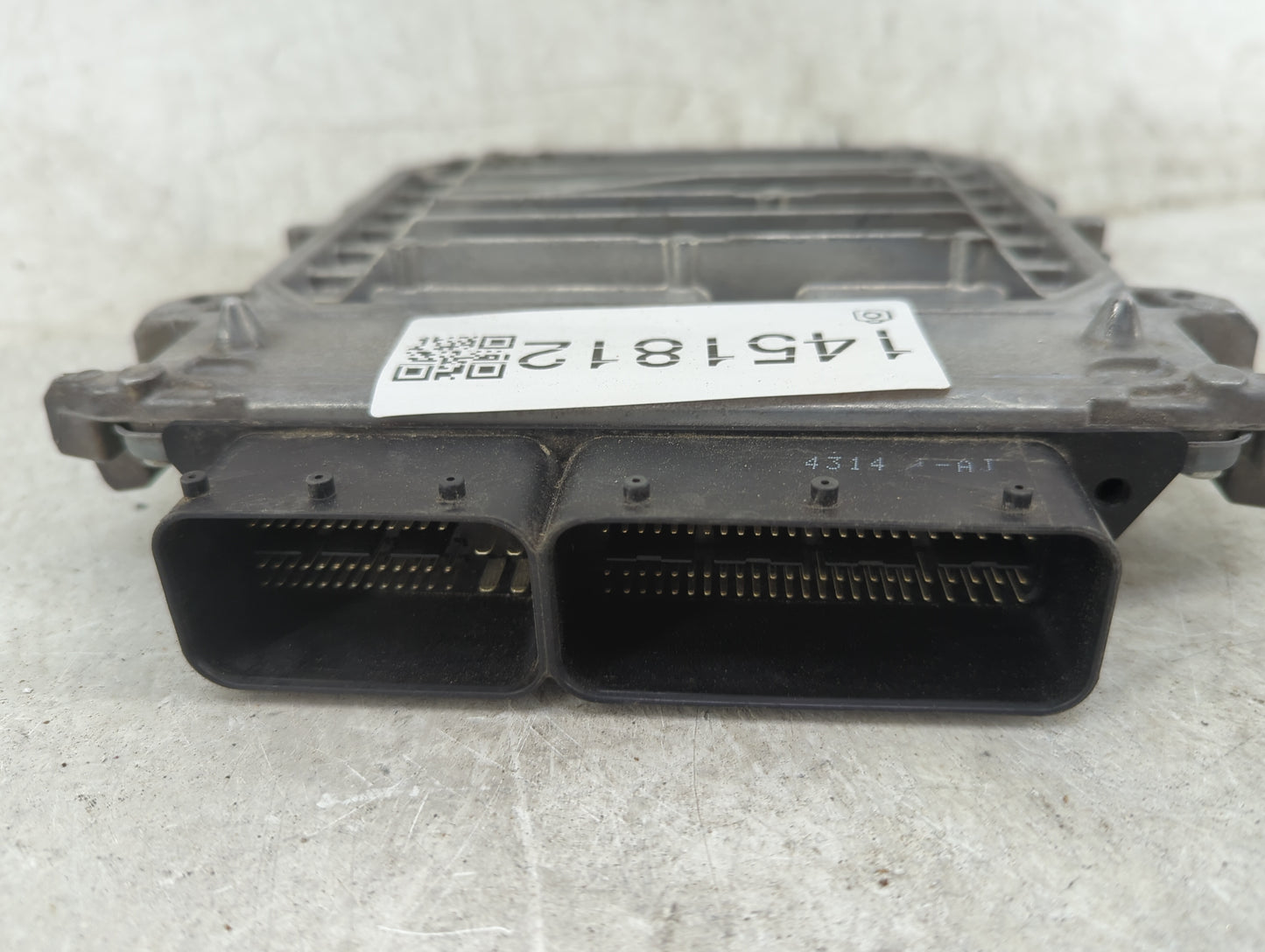 2014-2015 Mercedes-Benz Cla250 PCM Engine Control Computer ECU ECM PCU OEM P/N:A2709000900 A2709010900 Fits Fits 2013 2014 2