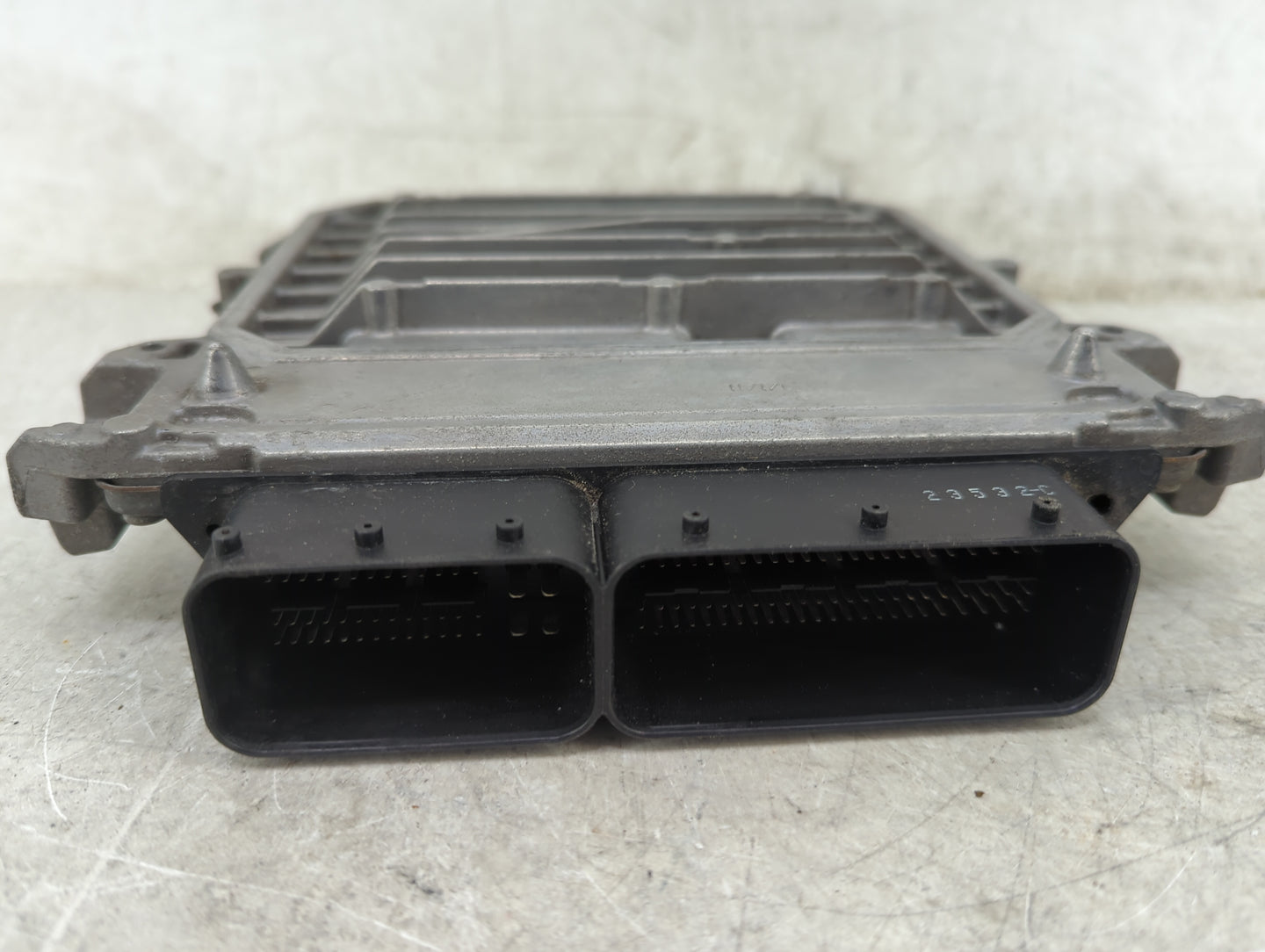 2014-2015 Mercedes-Benz Cla250 PCM Engine Control Computer ECU ECM PCU OEM P/N:A2709000900 A2709010900 Fits Fits 2013 2014 2