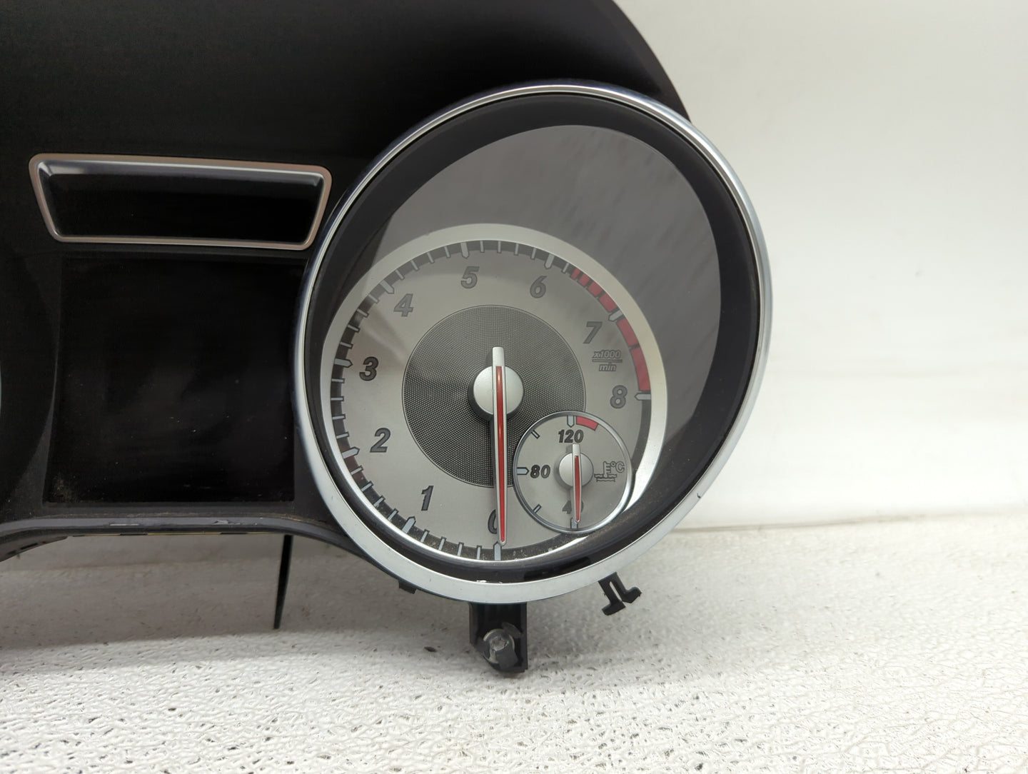 2014-2015 Mercedes-Benz Cla250 Instrument Cluster Speedometer Gauges P/N:A1179007600 0263697035 Miles:133K Fits Fits 2014 20