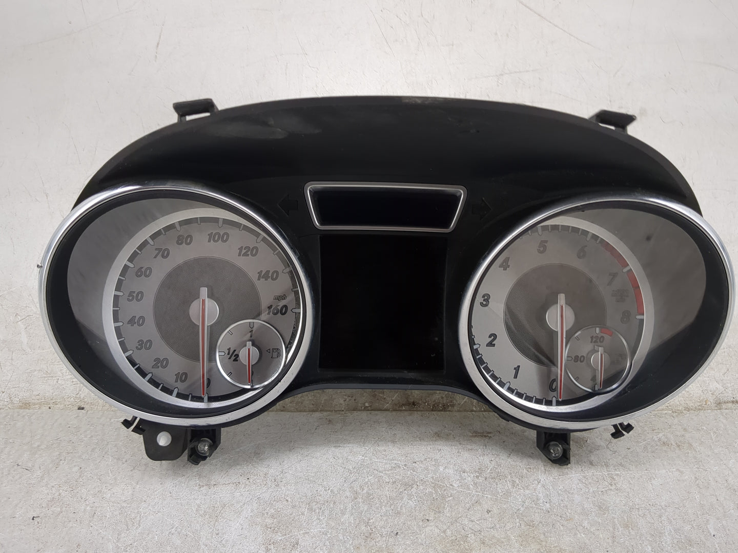 2014-2015 Mercedes-Benz Cla250 Instrument Cluster Speedometer Gauges P/N:A1179007600 0263697035 Miles:92K Fits Fits 2014 201