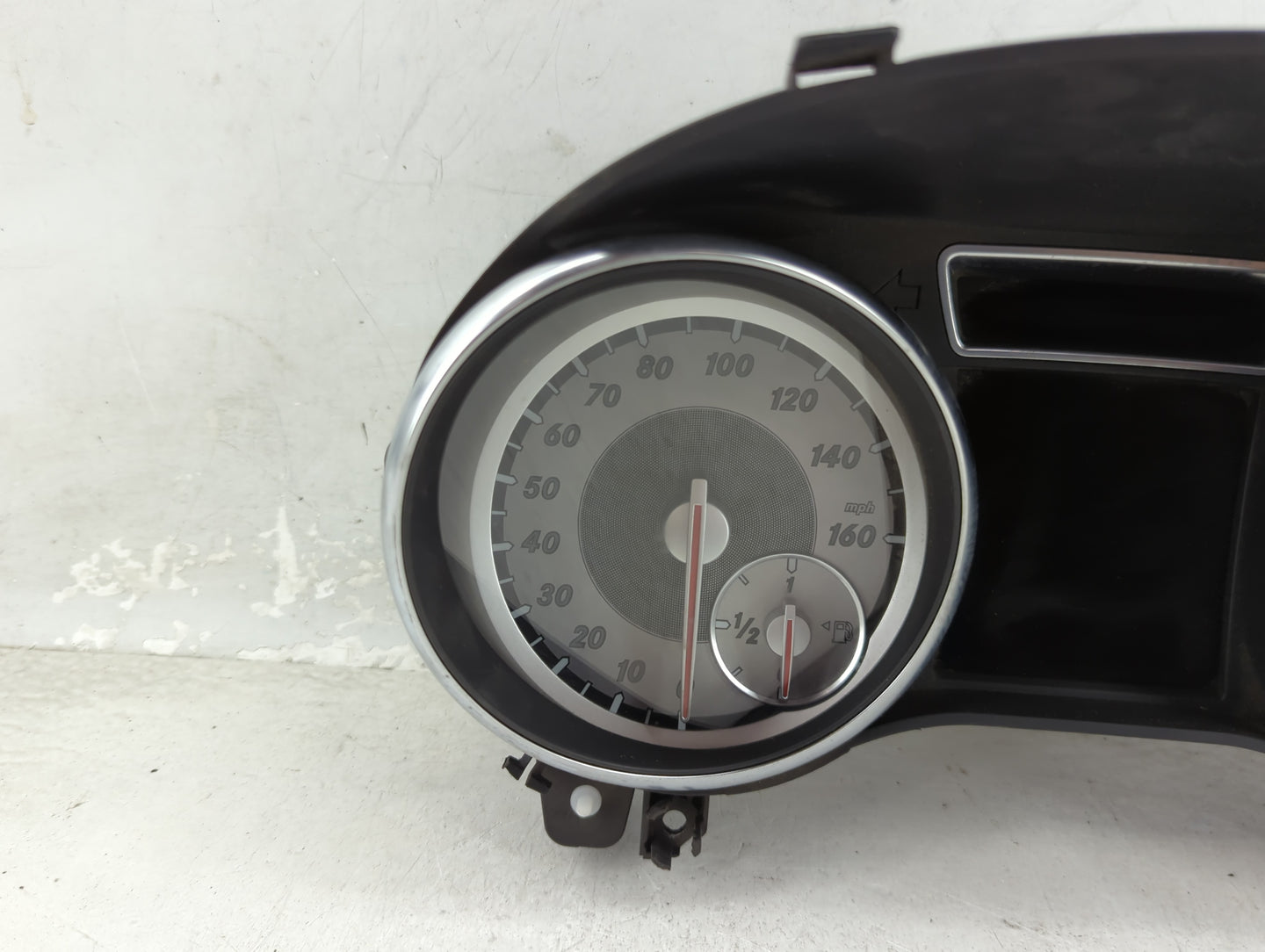 2014-2015 Mercedes-Benz Cla250 Instrument Cluster Speedometer Gauges P/N:A1179007600 0263697035 Miles:64K Fits Fits 2014 201