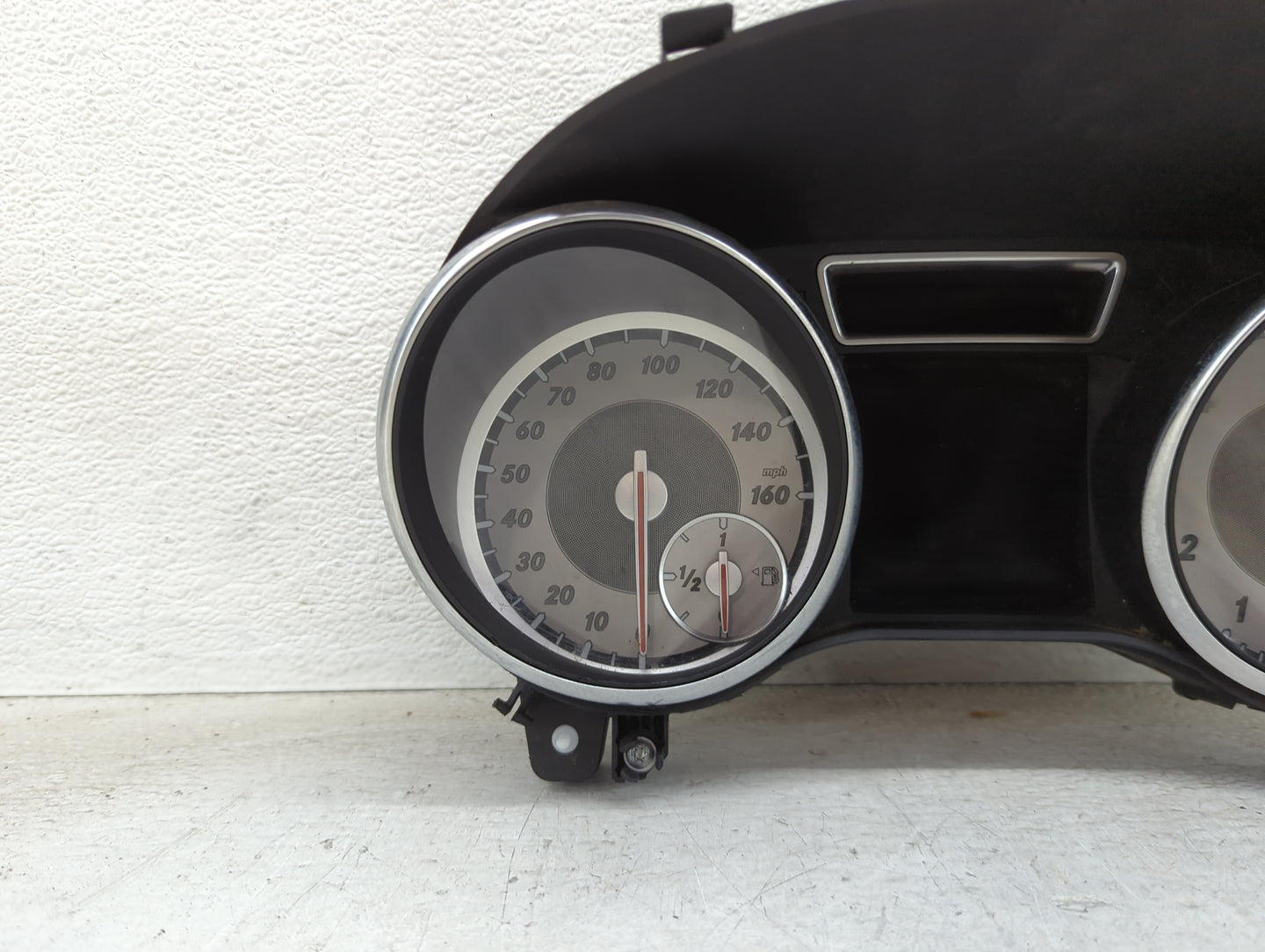 2014-2015 Mercedes-Benz Cla250 Instrument Cluster Speedometer Gauges P/N:A1179007600 0263697035 Miles:183K Fits Fits 2014 20