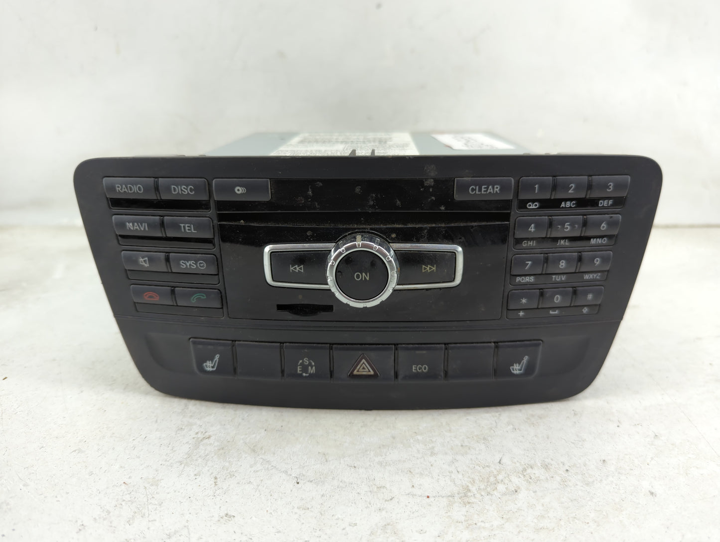 2014 Mercedes-Benz Cla250 Radio AM FM Cd Player Receiver Replacement P/N:A 246 900 59 12 Fits OEM Used Auto Parts - Oemuseda