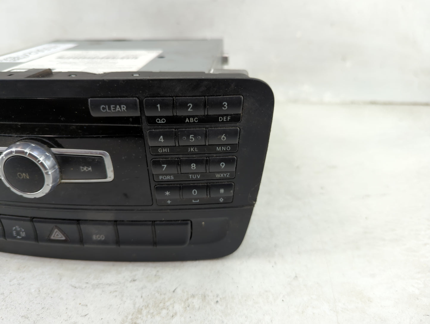 2014 Mercedes-Benz Cla250 Radio AM FM Cd Player Receiver Replacement P/N:CQ-JP53E1AEB A 212 902 51 08, A 246 901 01 02 Fits 