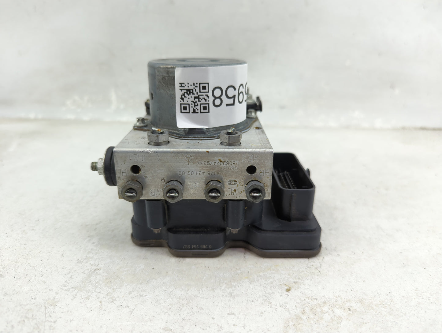 2014-2015 Mercedes-Benz Cla250 ABS Pump Control Module Replacement P/N:A176 431 02 00 A009 431 64 12, 269 627 Fits Fits 2014