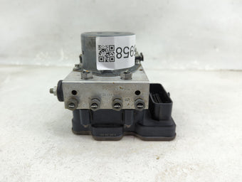compare product 2014-2015 Mercedes-Benz Cla250 ABS Pump Control Module Replacement P/N:A176 431 02 00 A009 431 64 12, 269 627 Fits Fits 2014 2015 OEM Used Auto Parts