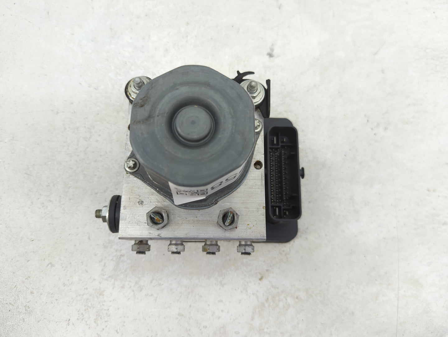 2014-2015 Mercedes-Benz Cla250 ABS Pump Control Module Replacement P/N:A176 431 02 00 A009 431 64 12, 269 627 Fits Fits 2014