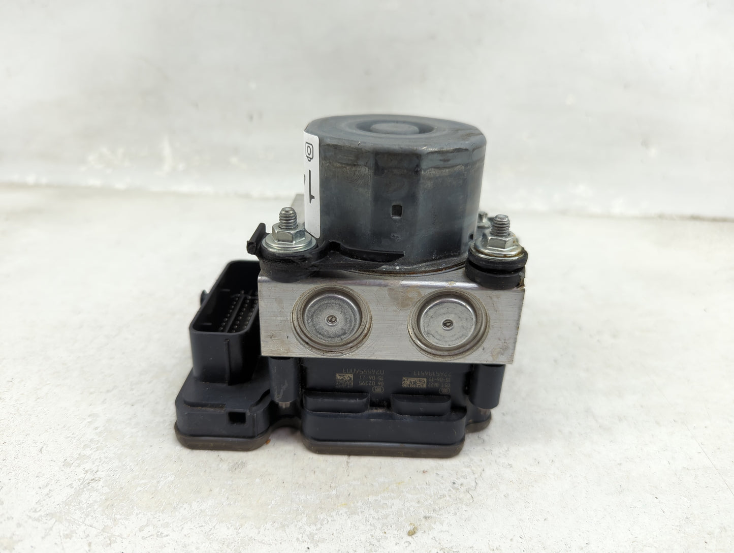 2014-2015 Mercedes-Benz Cla250 ABS Pump Control Module Replacement P/N:A176 431 02 00 A009 431 64 12, 269 627 Fits Fits 2014