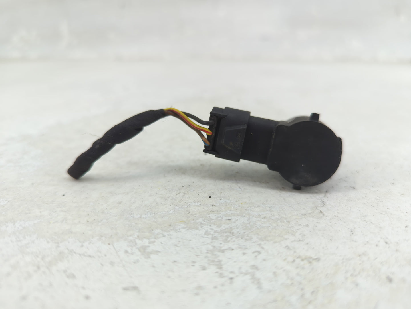 Park Assist Sensor - Oemusedautoparts1.com