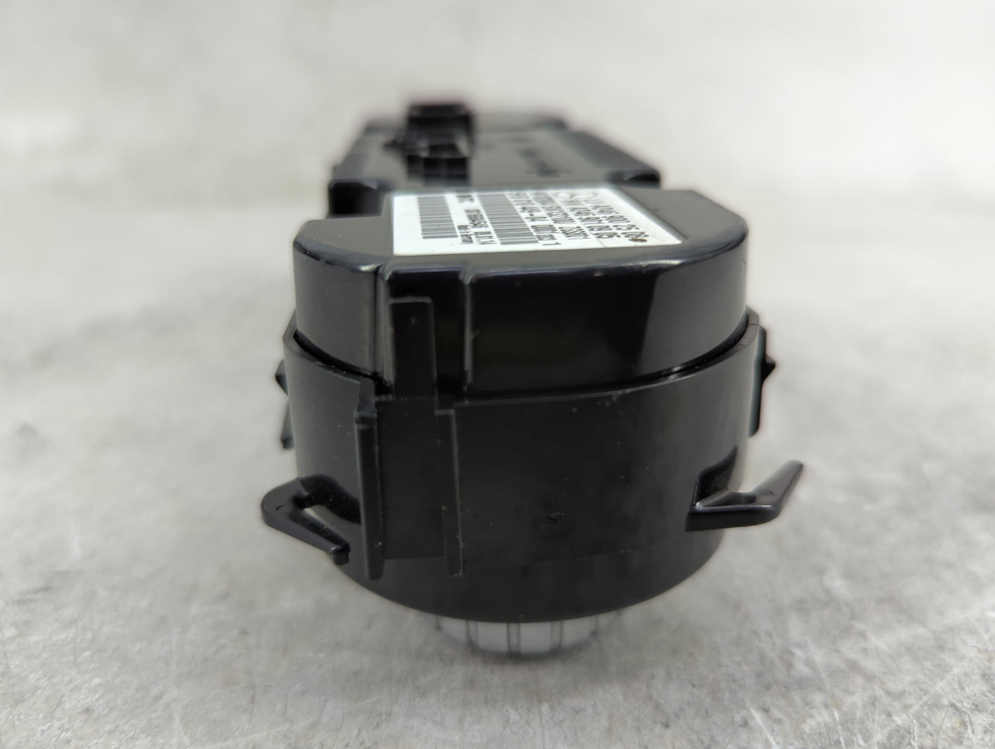2014-2019 Mercedes-Benz Cla250 Climate Control Module Temperature AC/Heater Replacement Fits OEM Used Auto Parts - Oemusedau