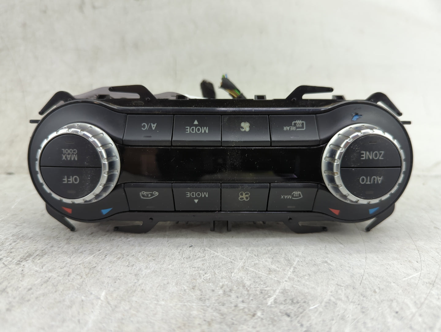 2014 Mercedes-Benz Cla250 Climate Control Module Temperature AC/Heater Replacement Fits Fits 2015 OEM Used Auto Parts - Oemu