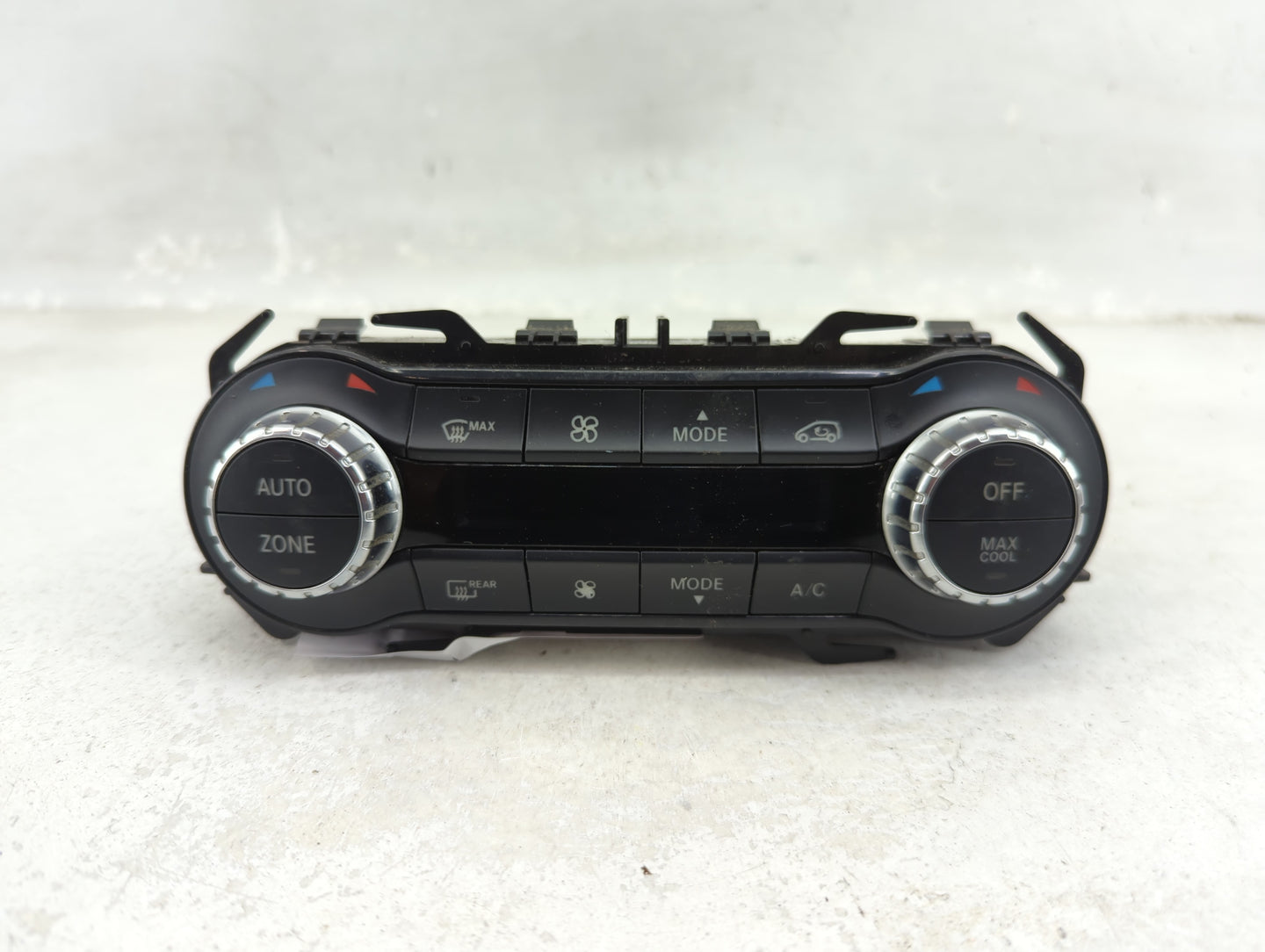 2014 Mercedes-Benz Cla250 Climate Control Module Temperature AC/Heater Replacement P/N:A245 901 09 05 A246 900 25 08 Fits OE