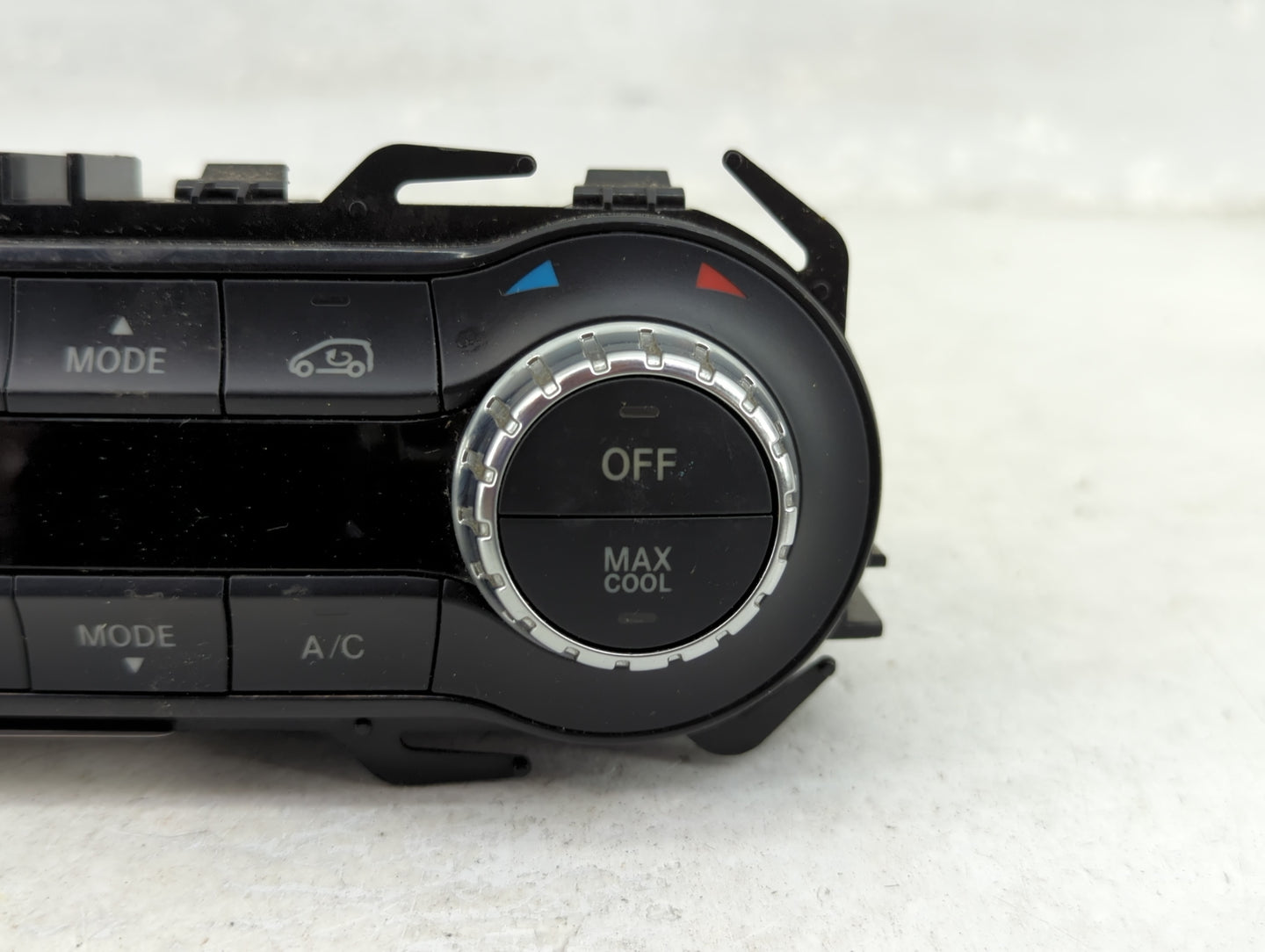 2014 Mercedes-Benz Cla250 Climate Control Module Temperature AC/Heater Replacement P/N:A245 901 09 05 A246 900 25 08 Fits OE