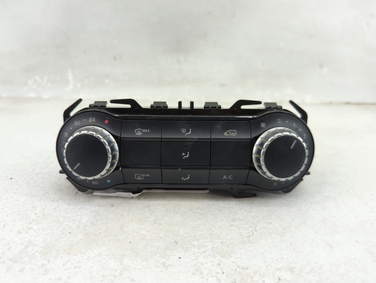 2014 Mercedes-Benz Cla250 Climate Control Module Temperature AC/Heater Replacement Fits Fits 2015 2016 OEM Used Auto Parts -