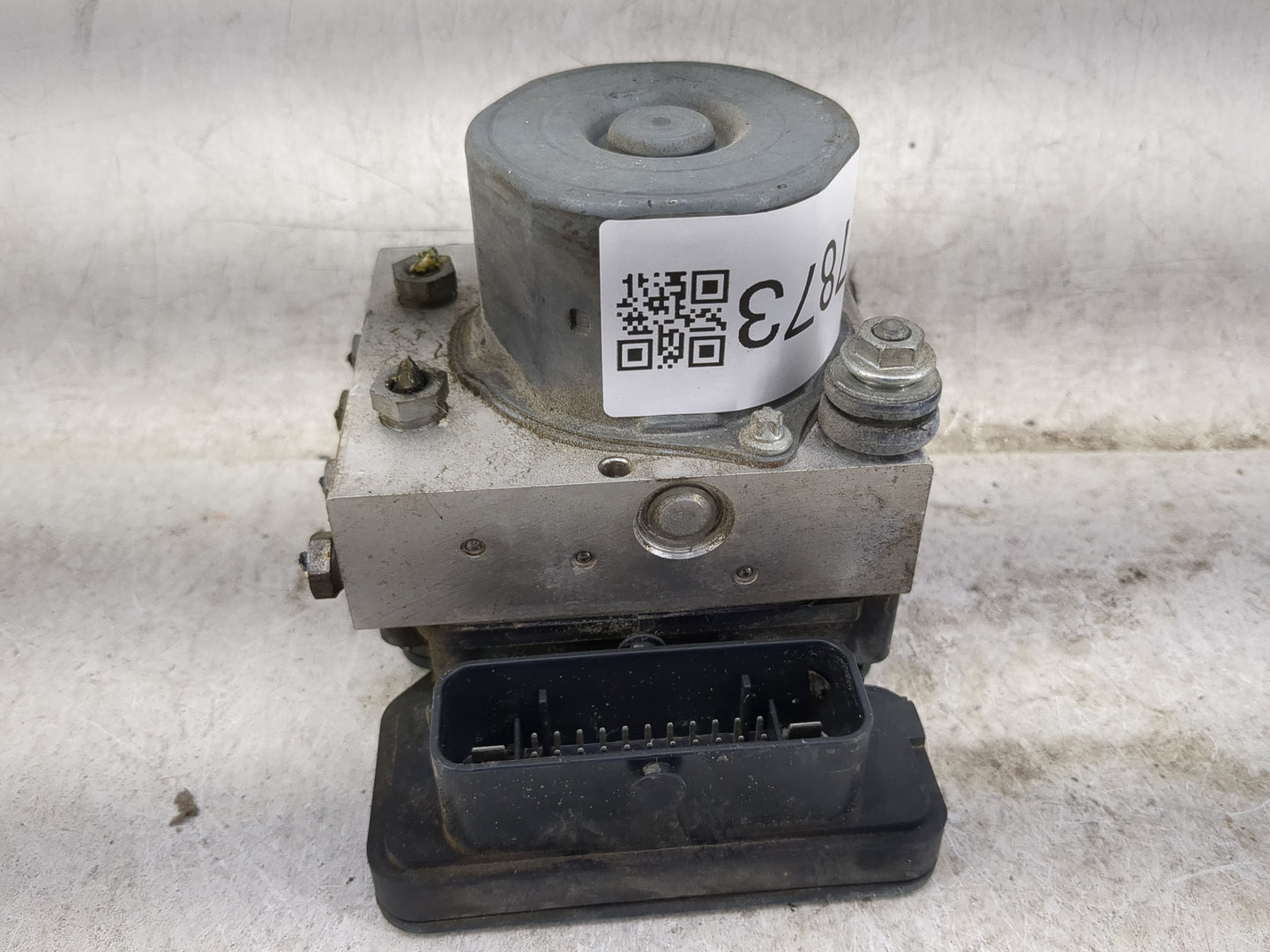 2014-2019 Mercedes-Benz Cla250 ABS Pump Control Module Replacement P/N:A009 431 64 12 Fits Fits 2014 2015 2016 2017 2018 201