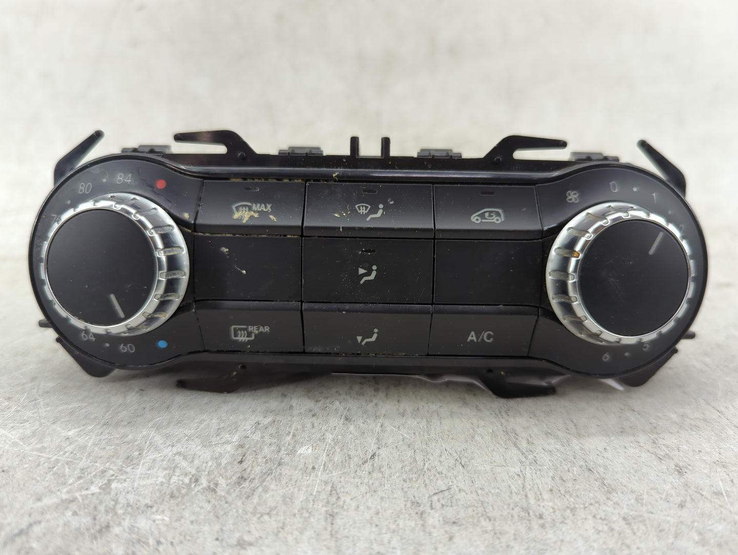 2014-2015 Mercedes-Benz Cla250 Climate Control Module Temperature AC/Heater Replacement P/N:A246 901 06 05 A246 900 23 08 Fi