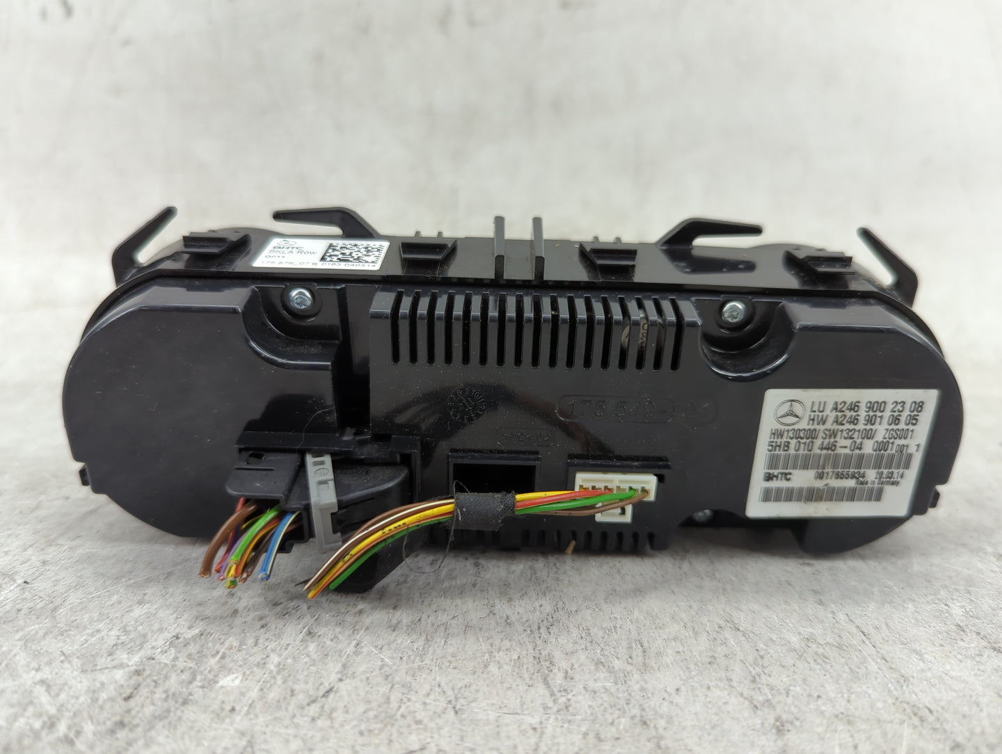 2014-2015 Mercedes-Benz Cla250 Climate Control Module Temperature AC/Heater Replacement P/N:A246 901 06 05 A246 900 23 08 Fi