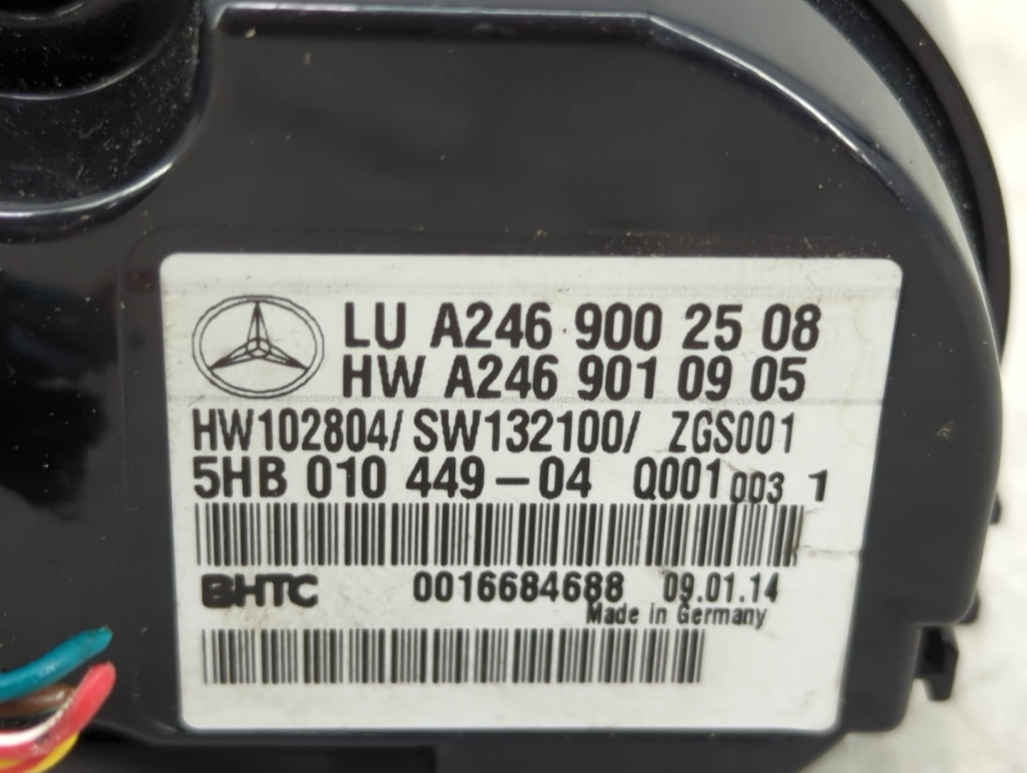 2014 Mercedes-Benz Cla250 Climate Control Module Temperature AC/Heater Replacement P/N:A246 901 09 05 A246 900 25 08 Fits OE
