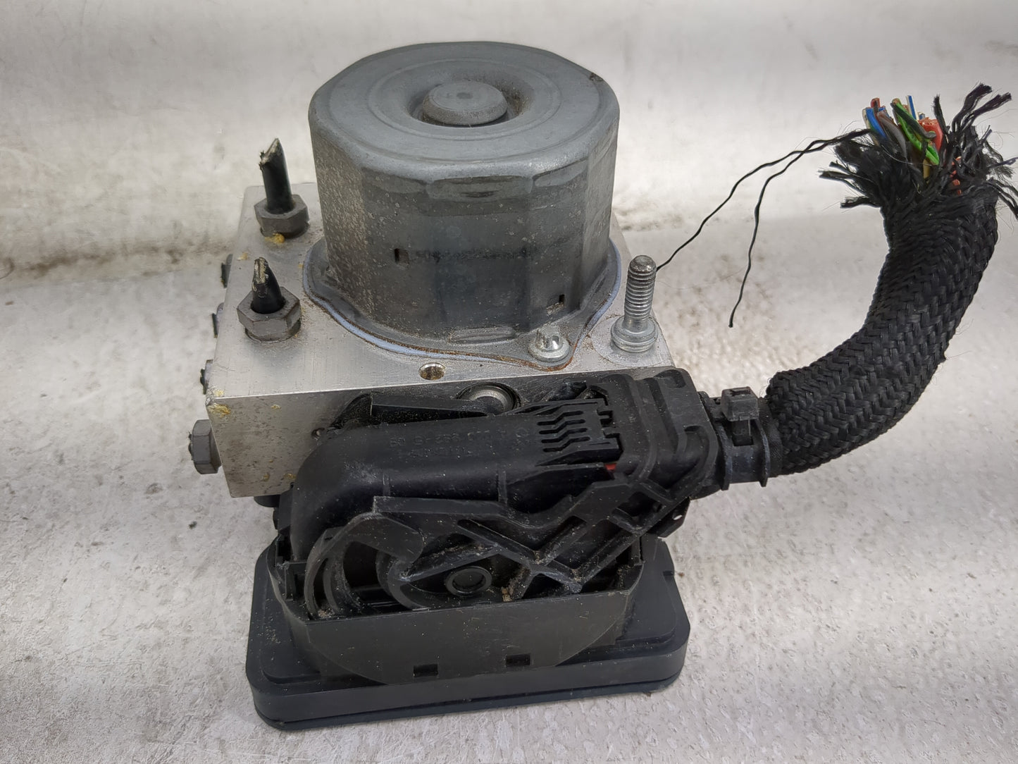 2014-2019 Mercedes-Benz Cla250 ABS Pump Control Module Replacement P/N:A0094316412 Fits Fits 2014 2015 2016 2017 2018 2019 O