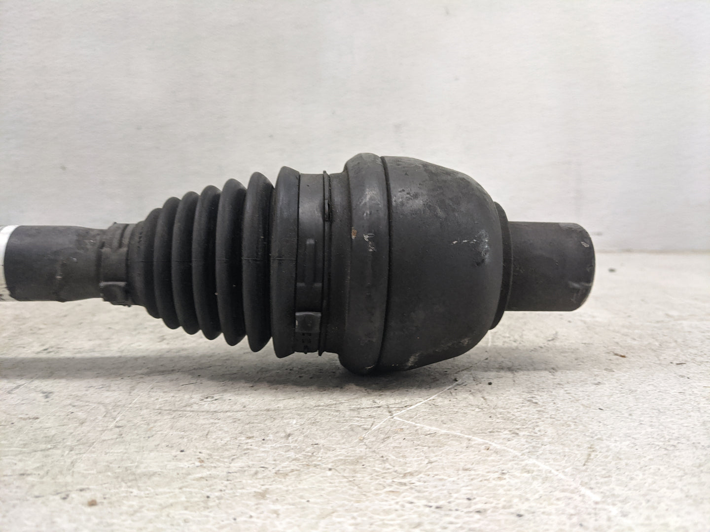 2014-2019 Mercedes-benz Cla250 Axle Shaft Front Passenger Cv C/v 1461237 - Oemusedautoparts1.com