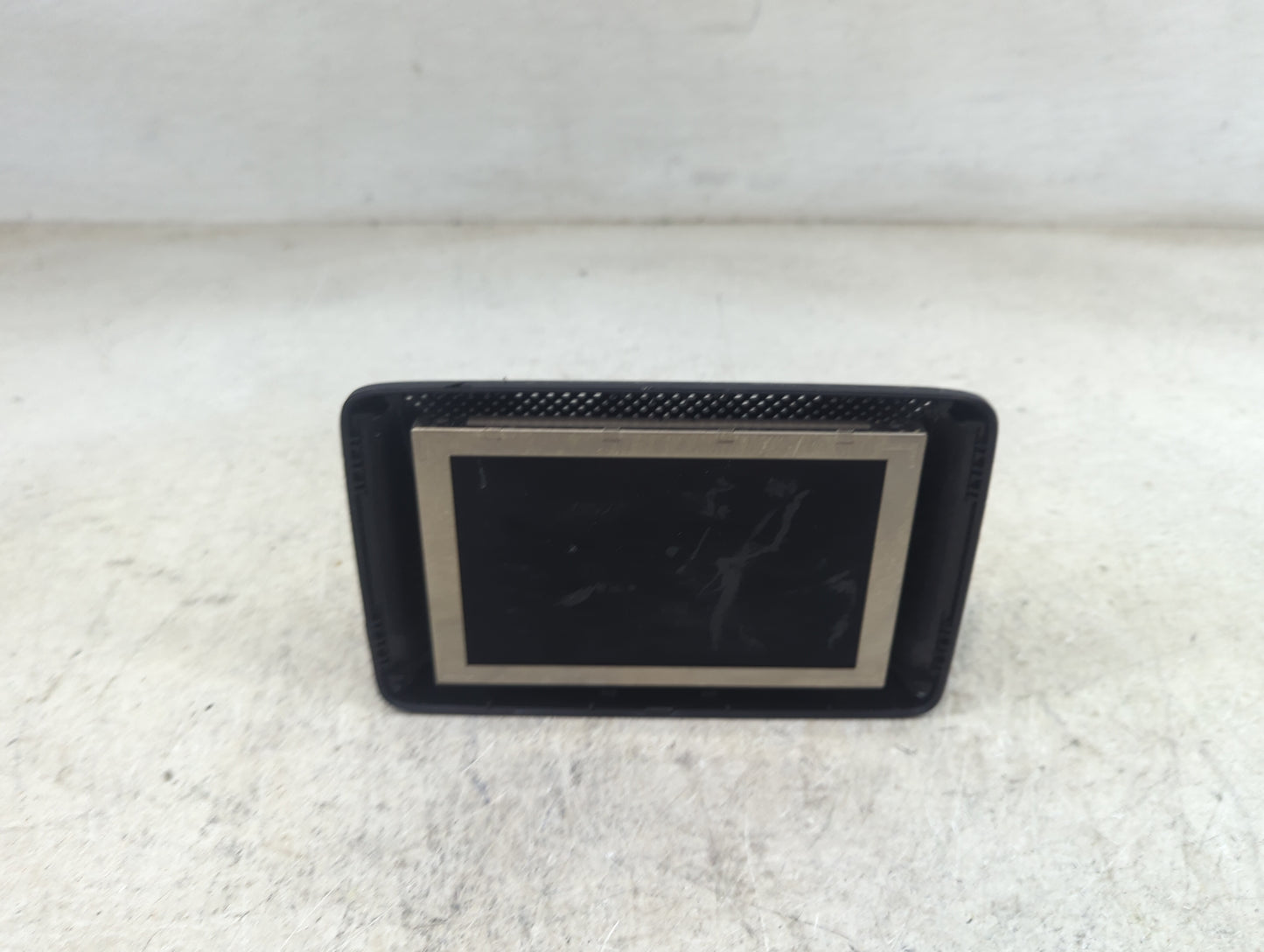 2014-2014 Mercedes-benz Cla250 Information Display Screen 1468571 - Oemusedautoparts1.com