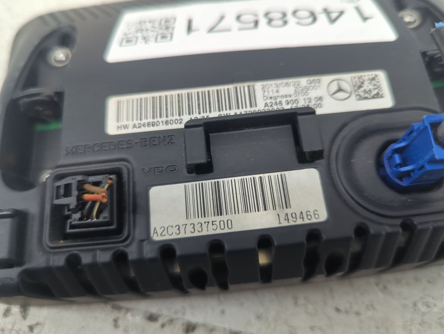 2014-2014 Mercedes-benz Cla250 Information Display Screen 1468571 - Oemusedautoparts1.com