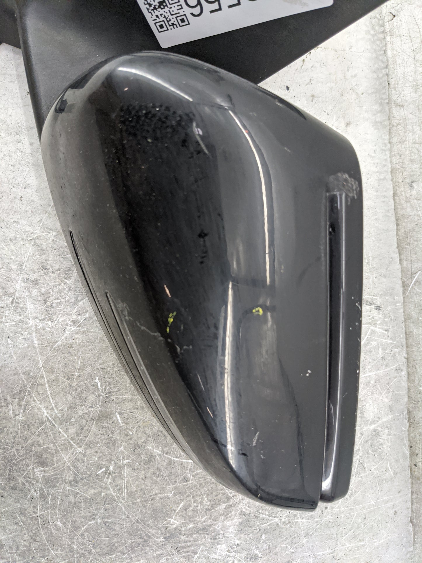 2014-2016 Mercedes-Benz Cla250 Driver Side View Mirror - Left Door Mirror OEM Used - Oemusedautoparts1.com