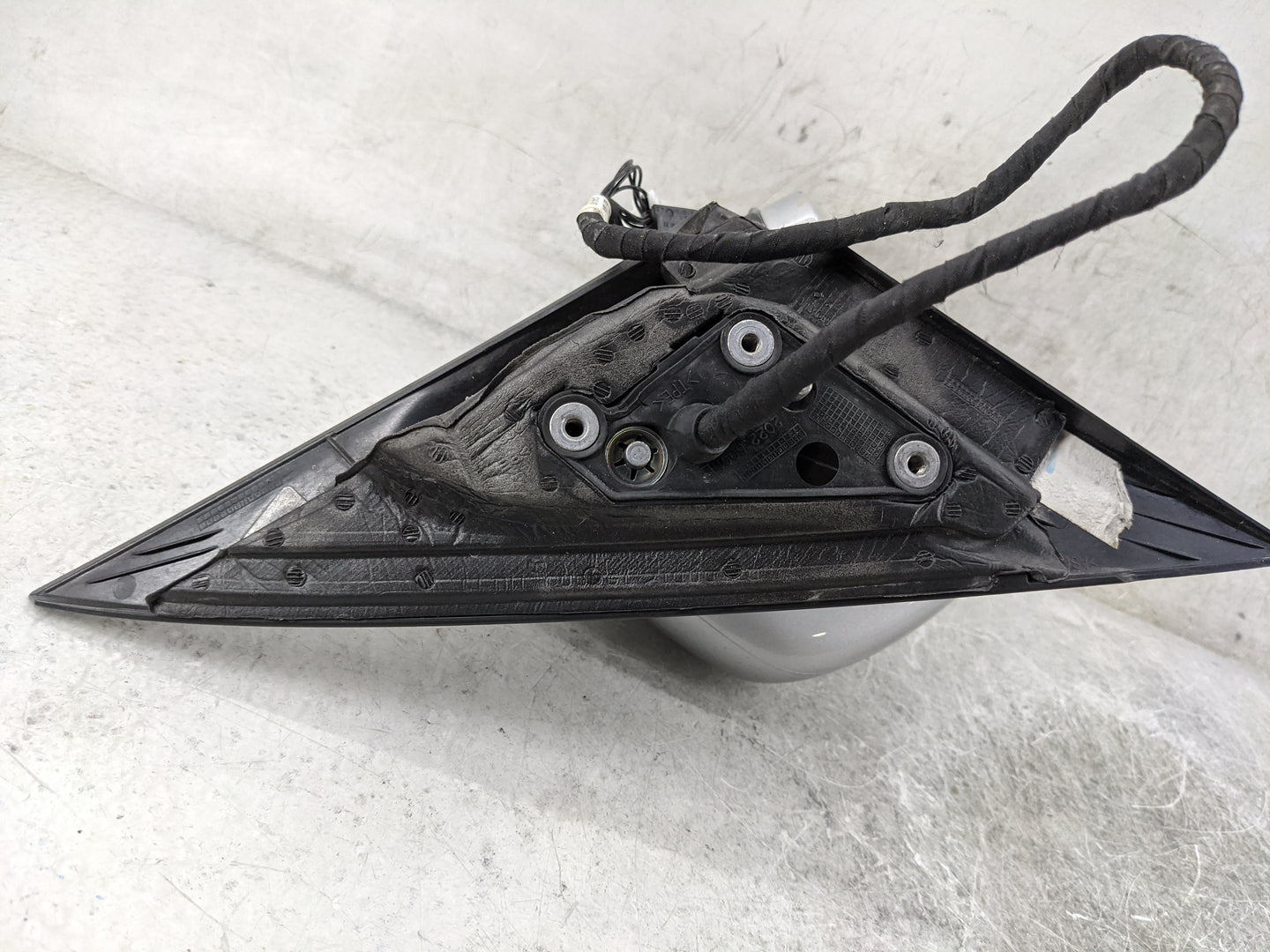 2014-2016 Mercedes-Benz Cla250 Driver Side View Mirror - Left Door Mirror OEM Used - Oemusedautoparts1.com