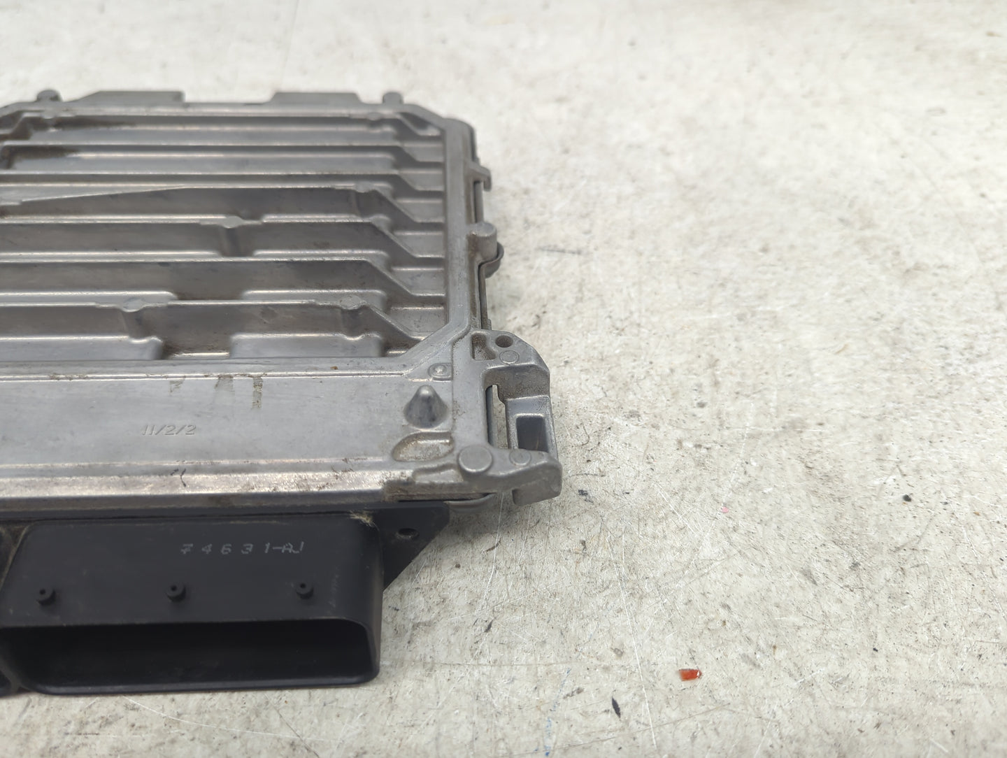 2014-2015 Mercedes-Benz Cla250 PCM Engine Control Computer ECU ECM PCU OEM P/N:A 270 900 09 00 0 261 S08 233 Fits OEM Used A