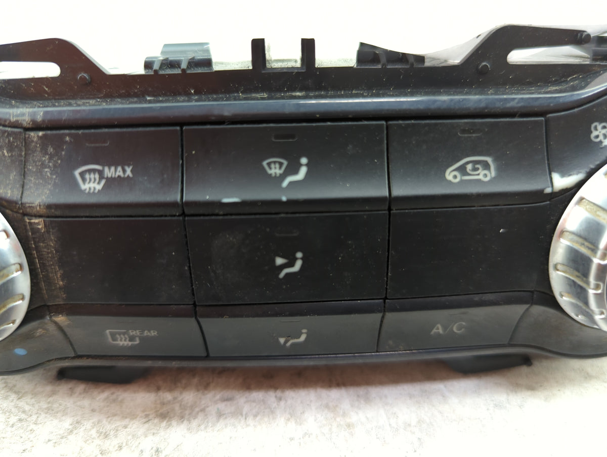 2014-2019 Mercedes-Benz Cla250 Climate Control Module Temperature AC/Heater Replacement P/N:A2469002308 A2469010605 Fits OEM