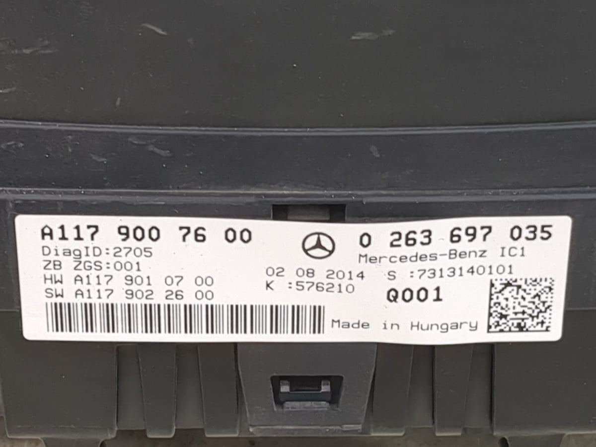 2014-2015 Mercedes-Benz Cla250 Instrument Cluster Speedometer Gauges P/N:A1179007600 0263697035 Miles: Fits Fits 2014 2015 O