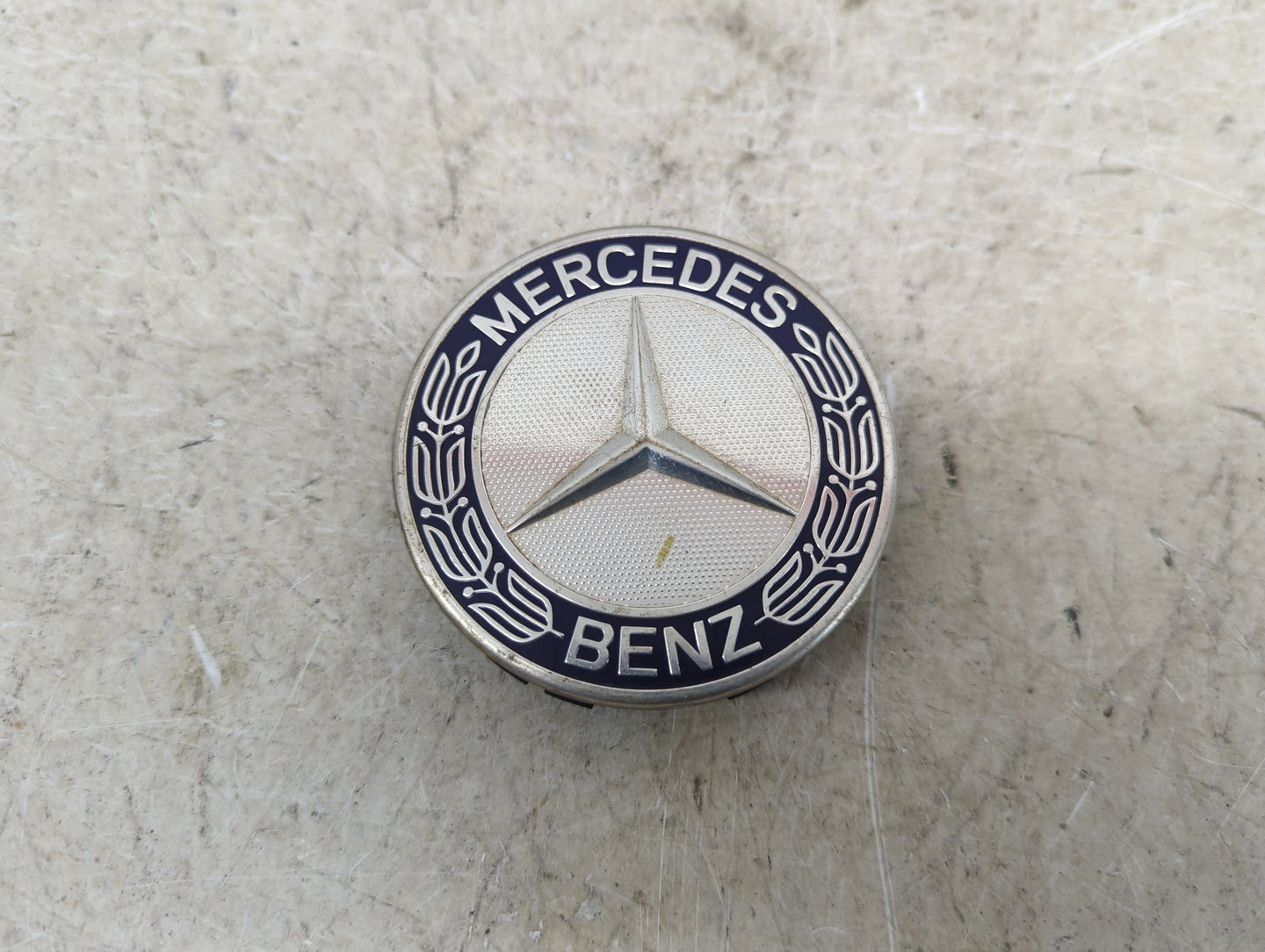 2014 Mercedes-benz Cla250 Rim Wheel Center Cap - Oemusedautoparts1.com