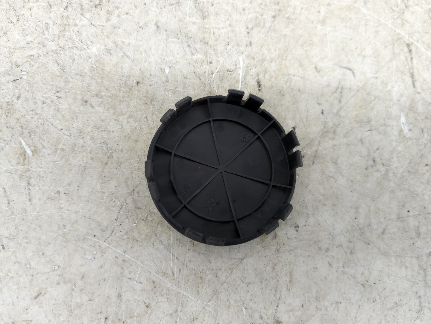 2014 Mercedes-benz Cla250 Rim Wheel Center Cap - Oemusedautoparts1.com