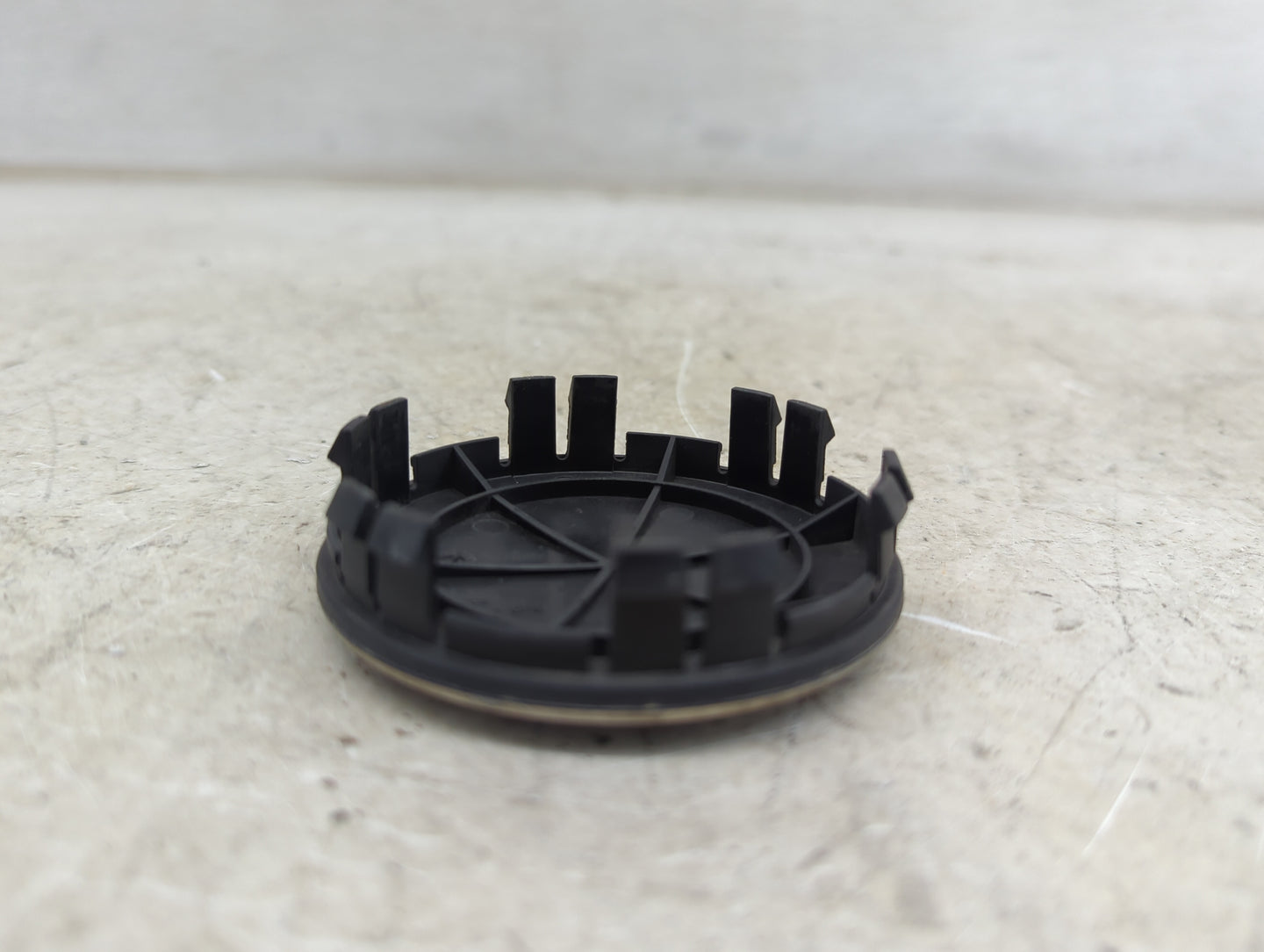 2014 Mercedes-benz Cla250 Rim Wheel Center Cap - Oemusedautoparts1.com