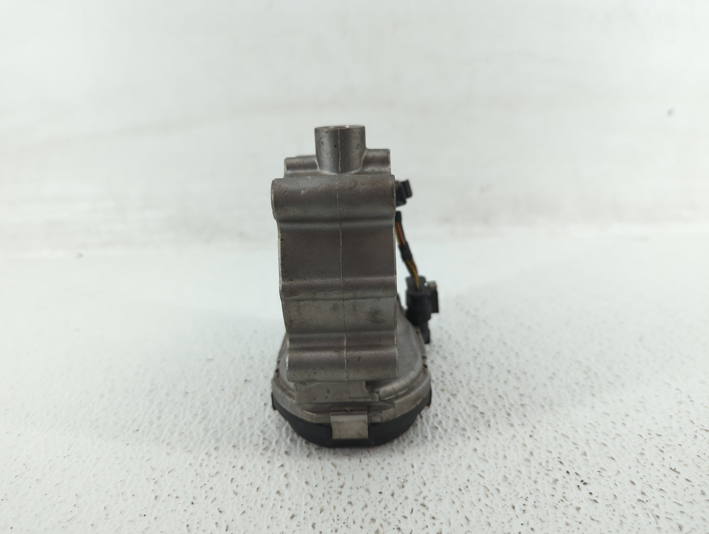 2014-2019 Mercedes-Benz Cla250 Throttle Body P/N:A 270 141 00 25 2701410025 Fits Fits 2013 2014 2015 2016 2017 2018 2019 202