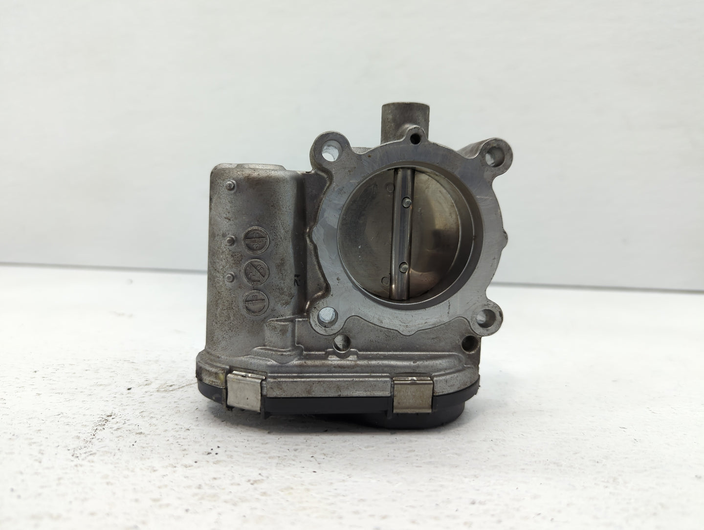 2014-2019 Mercedes-Benz Cla250 Throttle Body P/N:A 270 141 00 25 2701410025 Fits Fits 2013 2014 2015 2016 2017 2018 2019 202