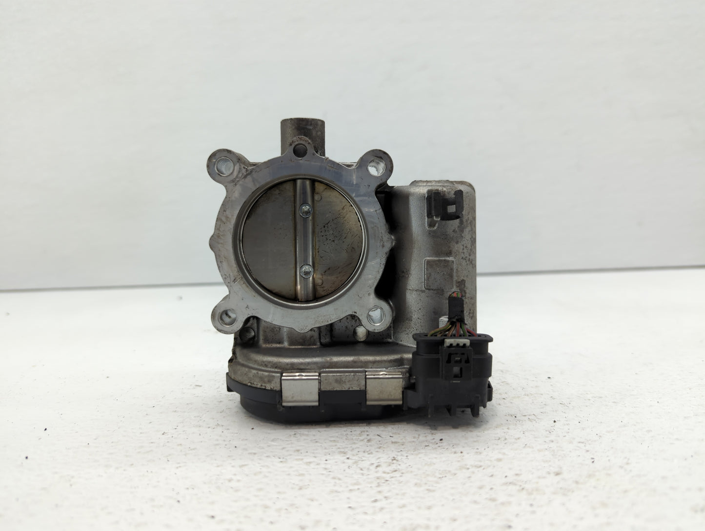 2014-2019 Mercedes-Benz Cla250 Throttle Body P/N:A 270 141 00 25 2701410025 Fits Fits 2013 2014 2015 2016 2017 2018 2019 202