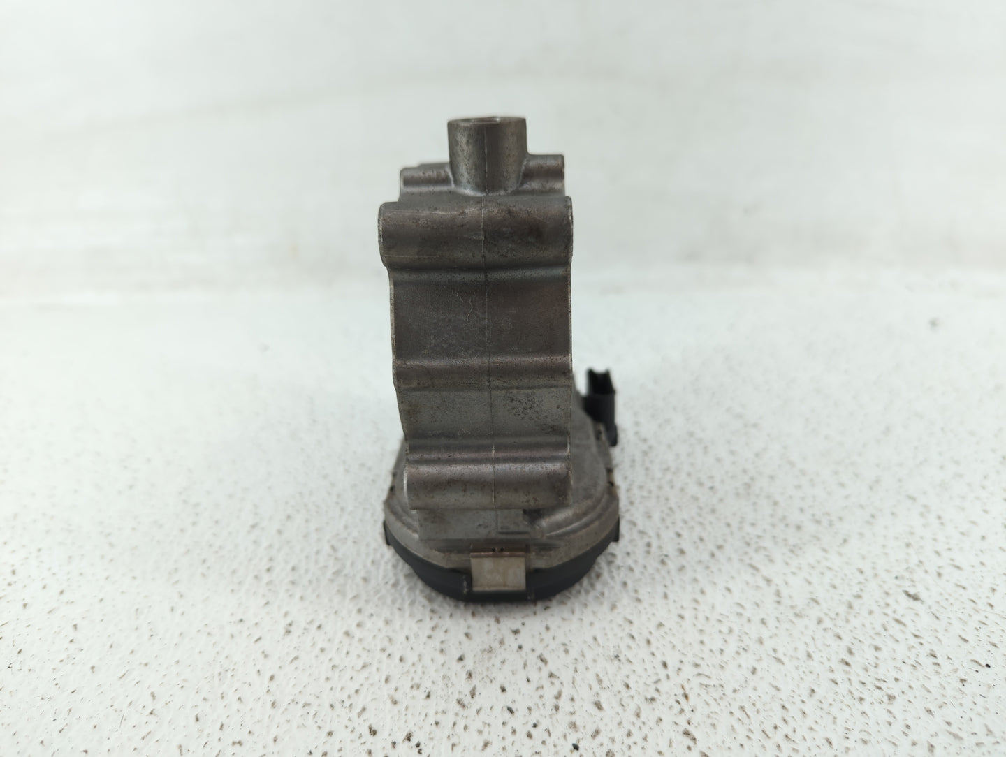 2014-2019 Mercedes-Benz Cla250 Throttle Body P/N:A 270 141 00 25 2701410025 Fits Fits 2013 2014 2015 2016 2017 2018 2019 202